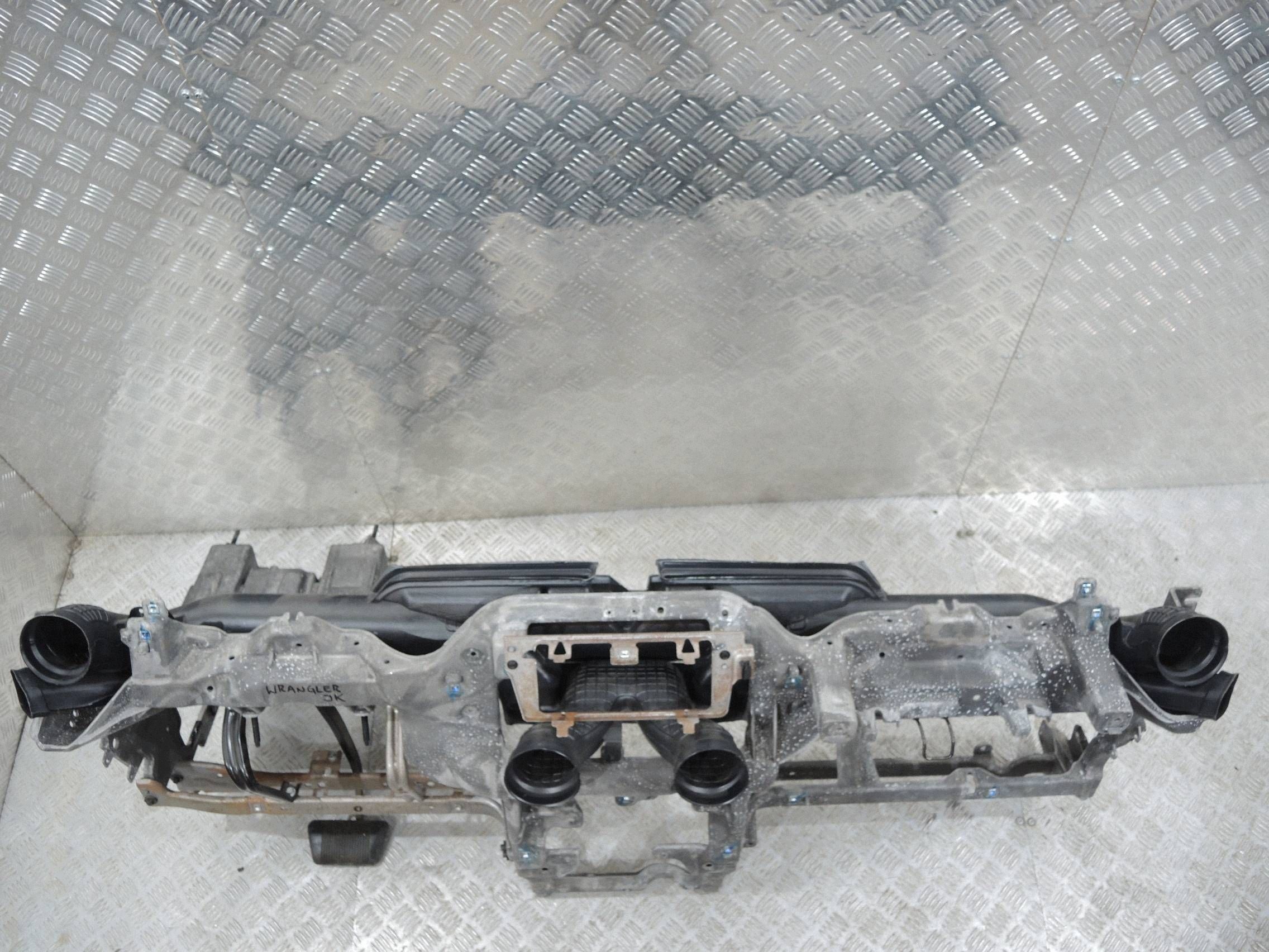 Refuerzo de salpicadero Jeep Wrangler JK 07-18 image 3