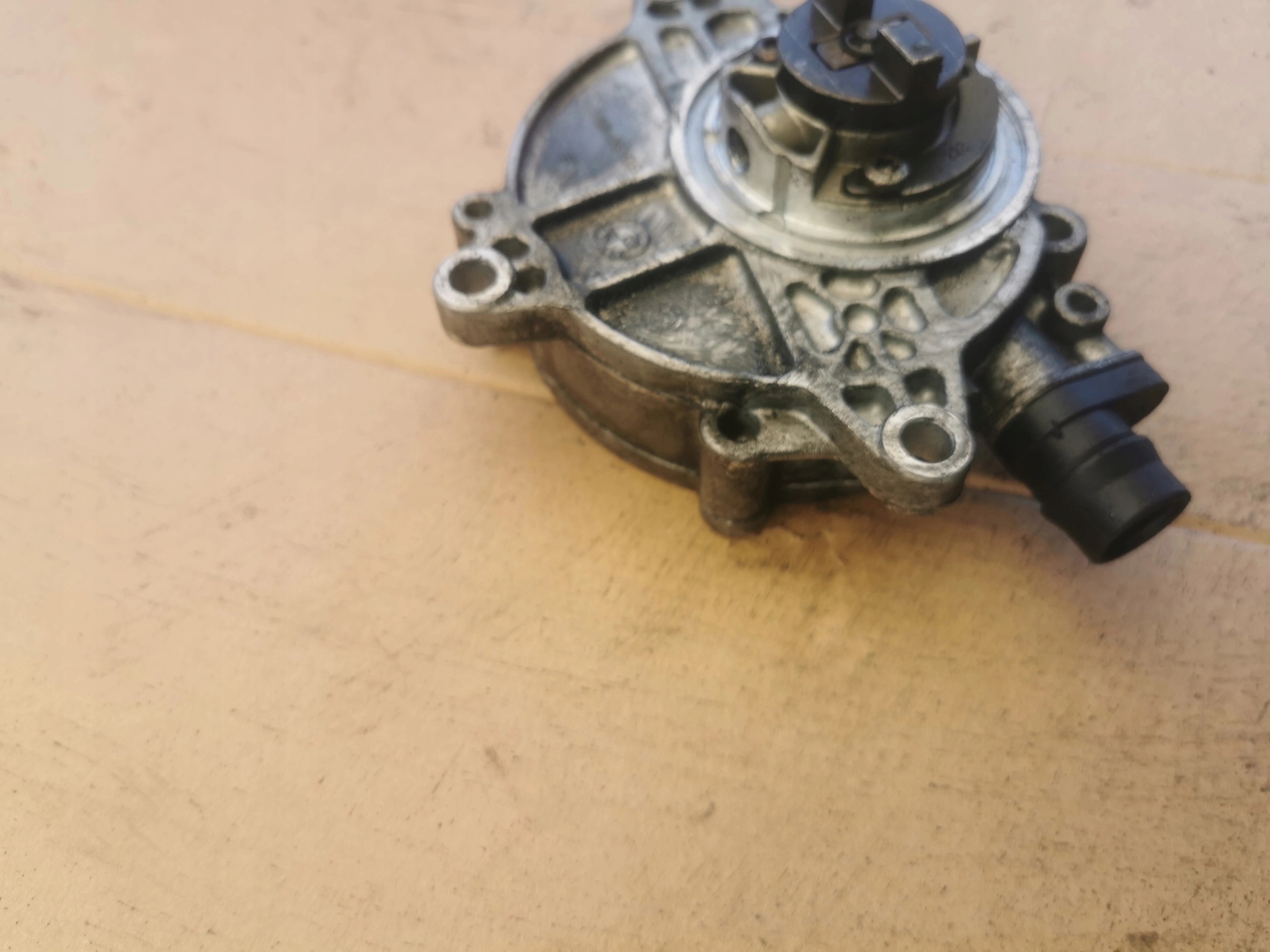 BMW E60 520i Pompe Vacum 0313-327-116 image 5