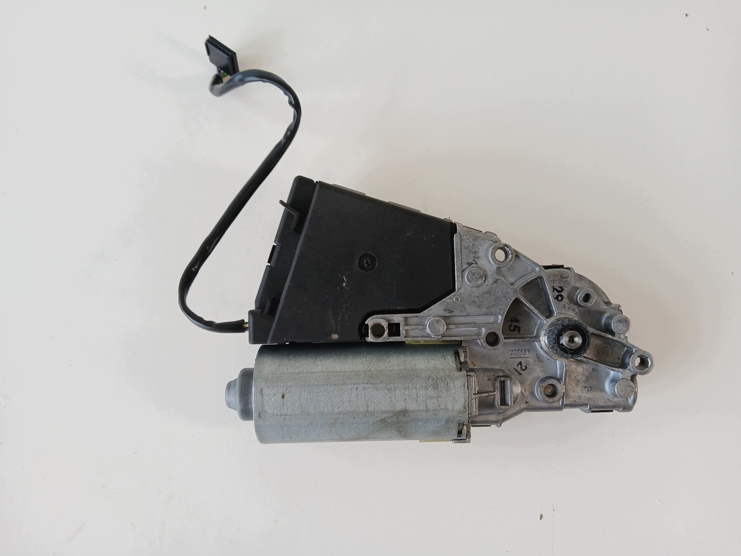 VW Golf IV Passat B5 Dakraam Motor 1J6959591 image 4