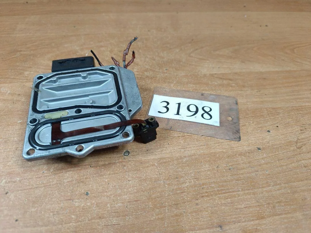 Contrôleur Pompe Injection 0281001740 Opel image 3