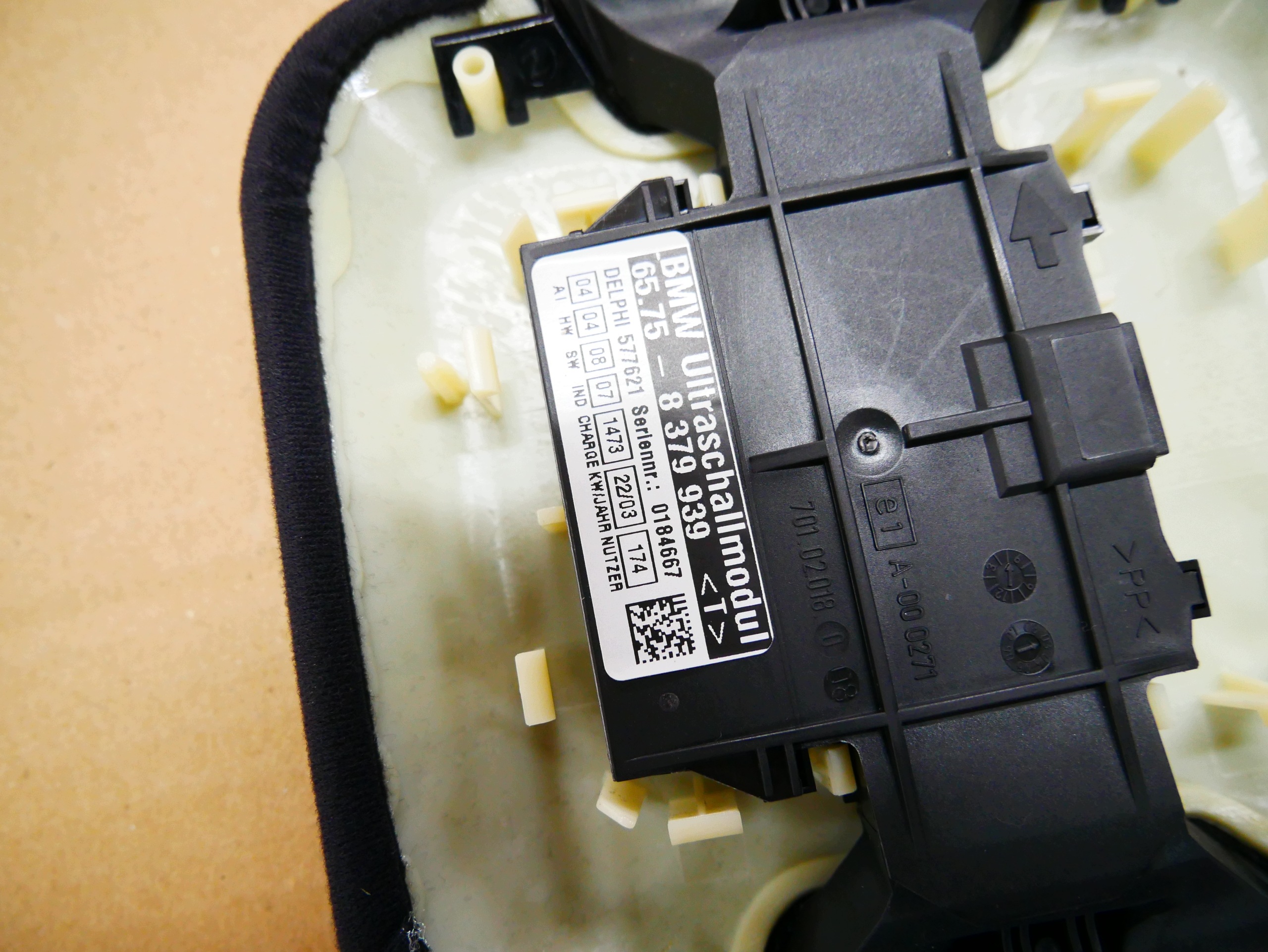 BMW E46 Kombi, cache capteur alarme image 4