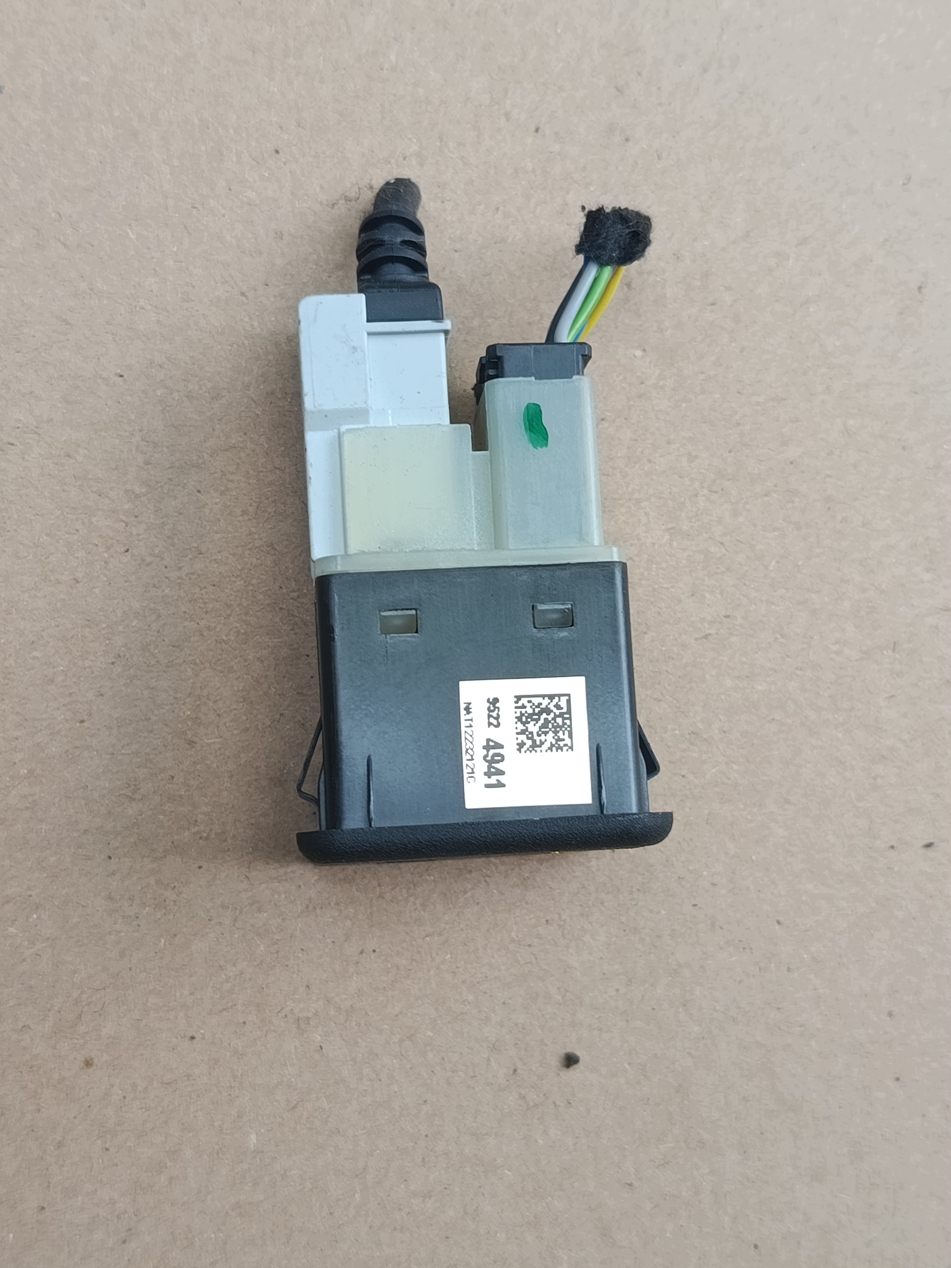 Tomada AUX USB Opel Adam 95224941 Usado image 3