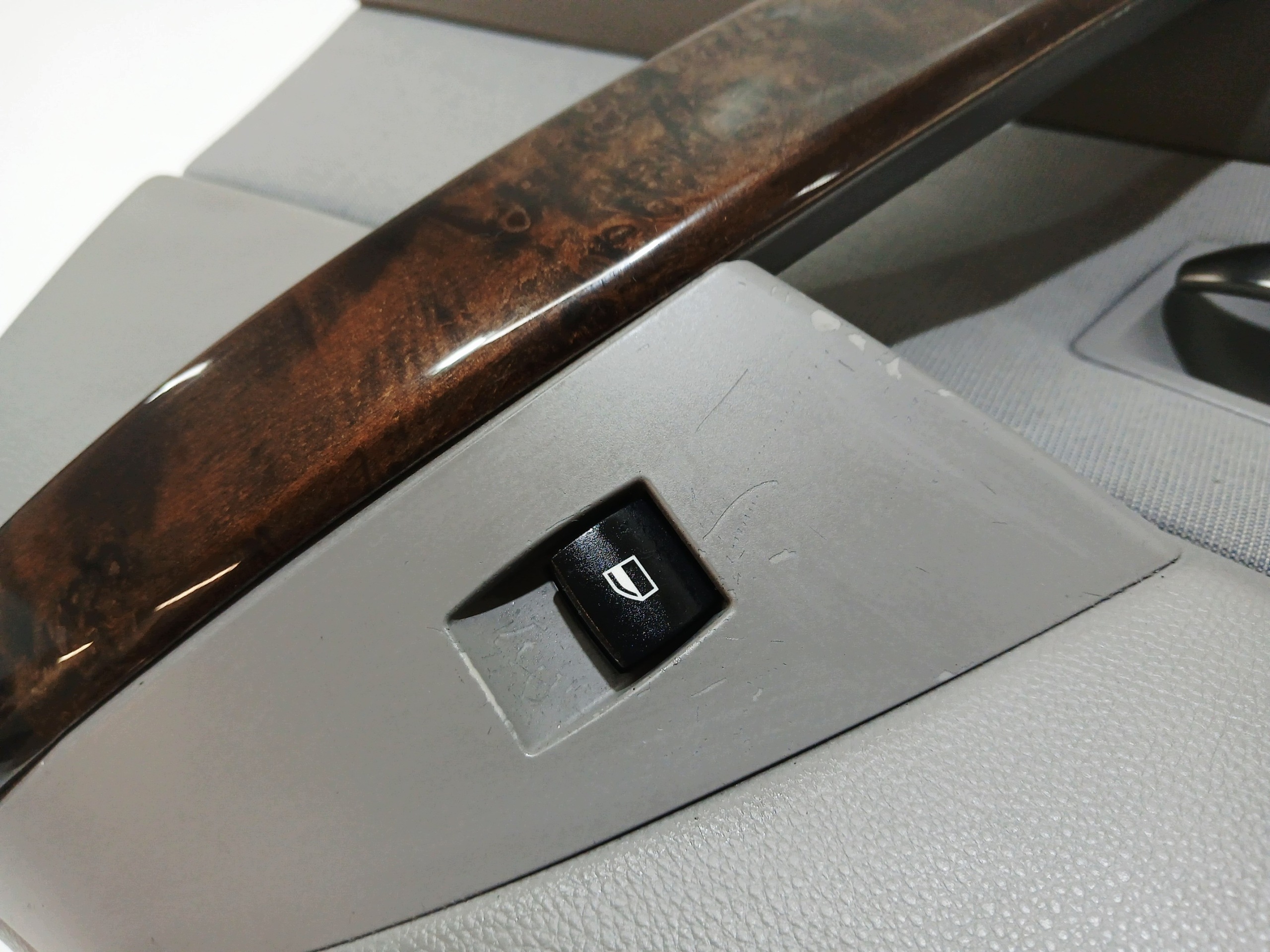 Panneau de porte arrière gauche BMW E60 E61 gris image 5