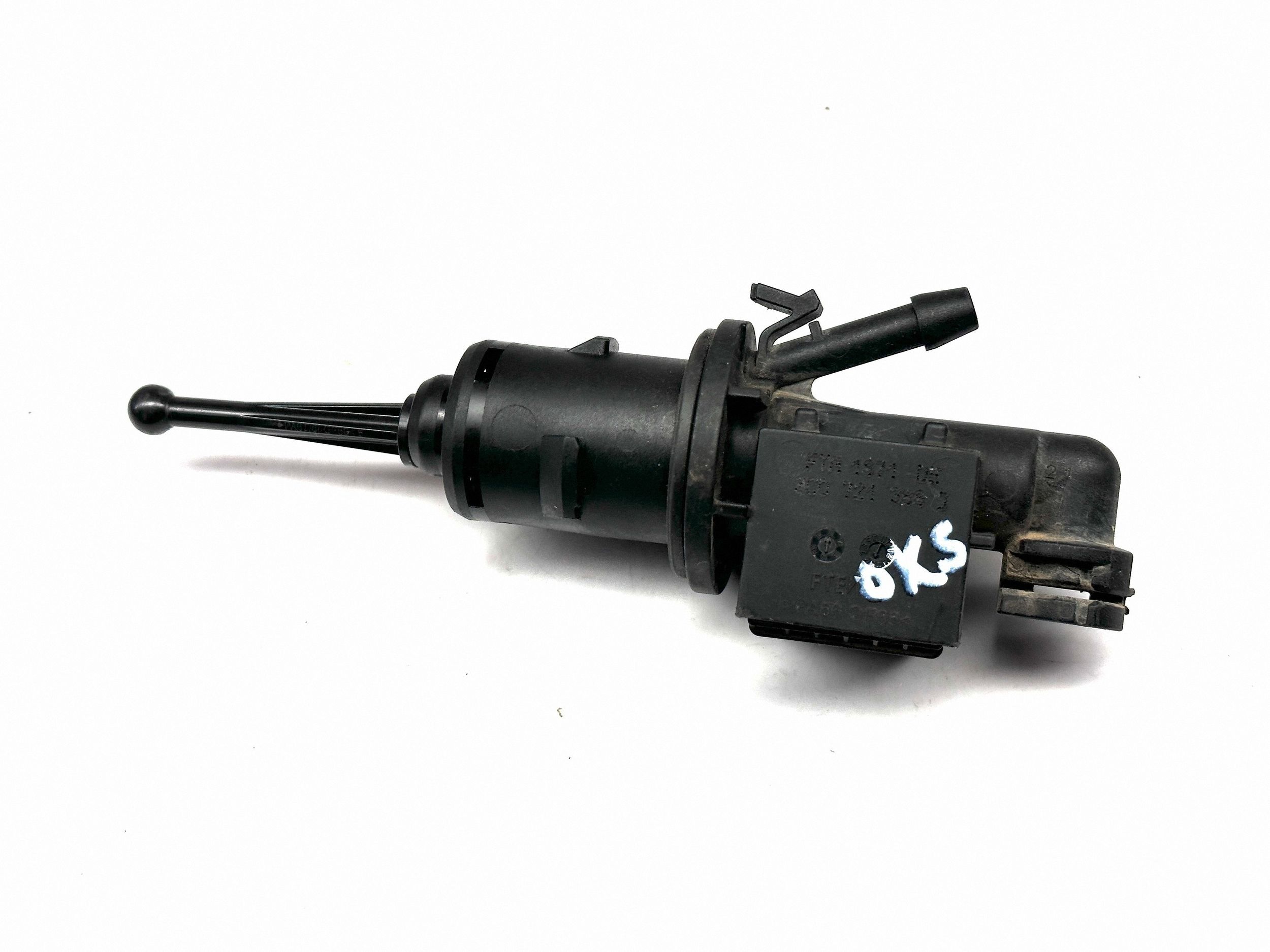 Audi VW Clutch Pump 3C0721388J image 3