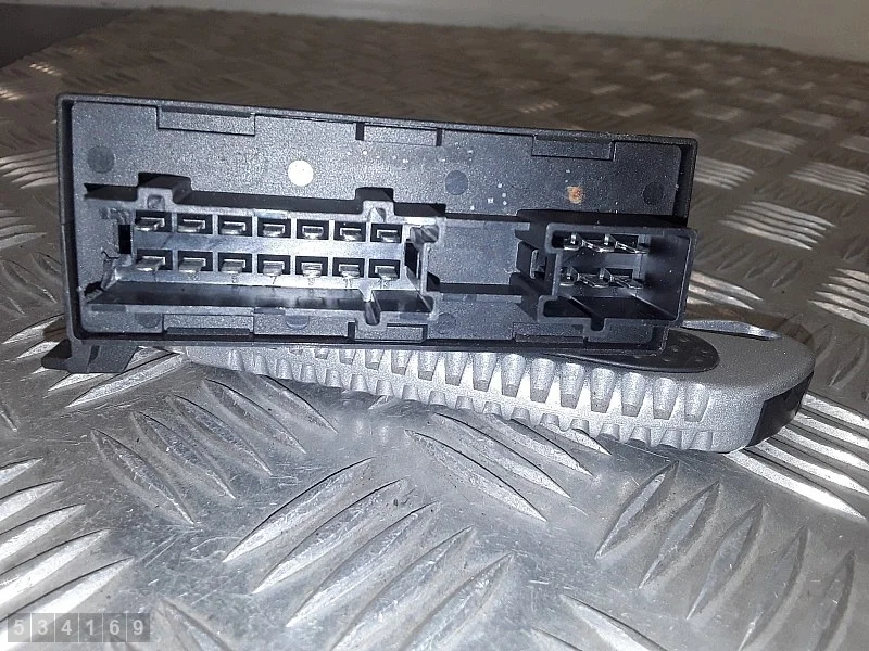 Mercedes S-sarja W221 ECU A2218706387 image 3