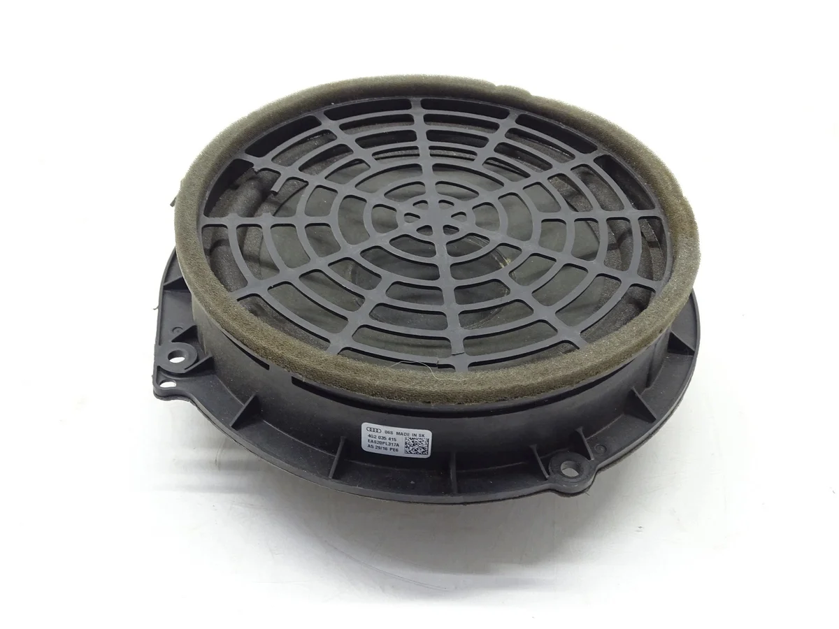 Altavoz Puerta Audi A6 C7 4G2035415 Usado