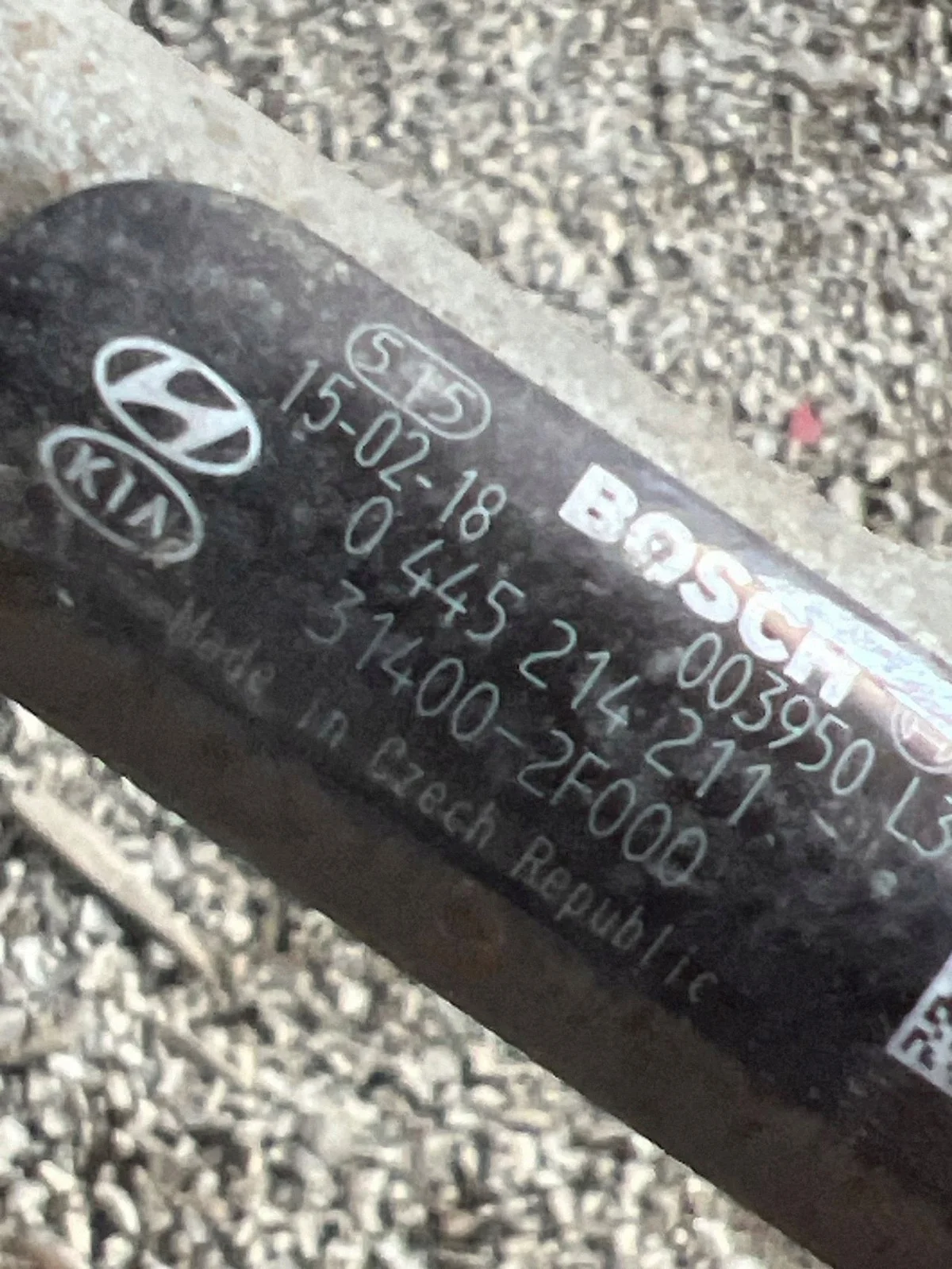 Hyundai ix35 2012 Rampe d'injection 0445214211 image 4
