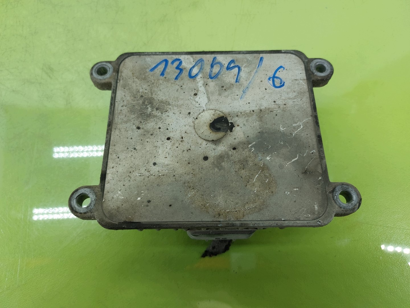 Opel Combo C 1.7 DTI brandstofpomp controller image 4