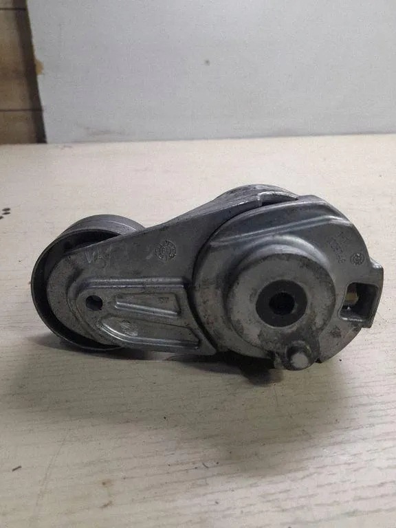 Timing Belt Tensioner Mercedes-Benz Vito Viano W639 1025748