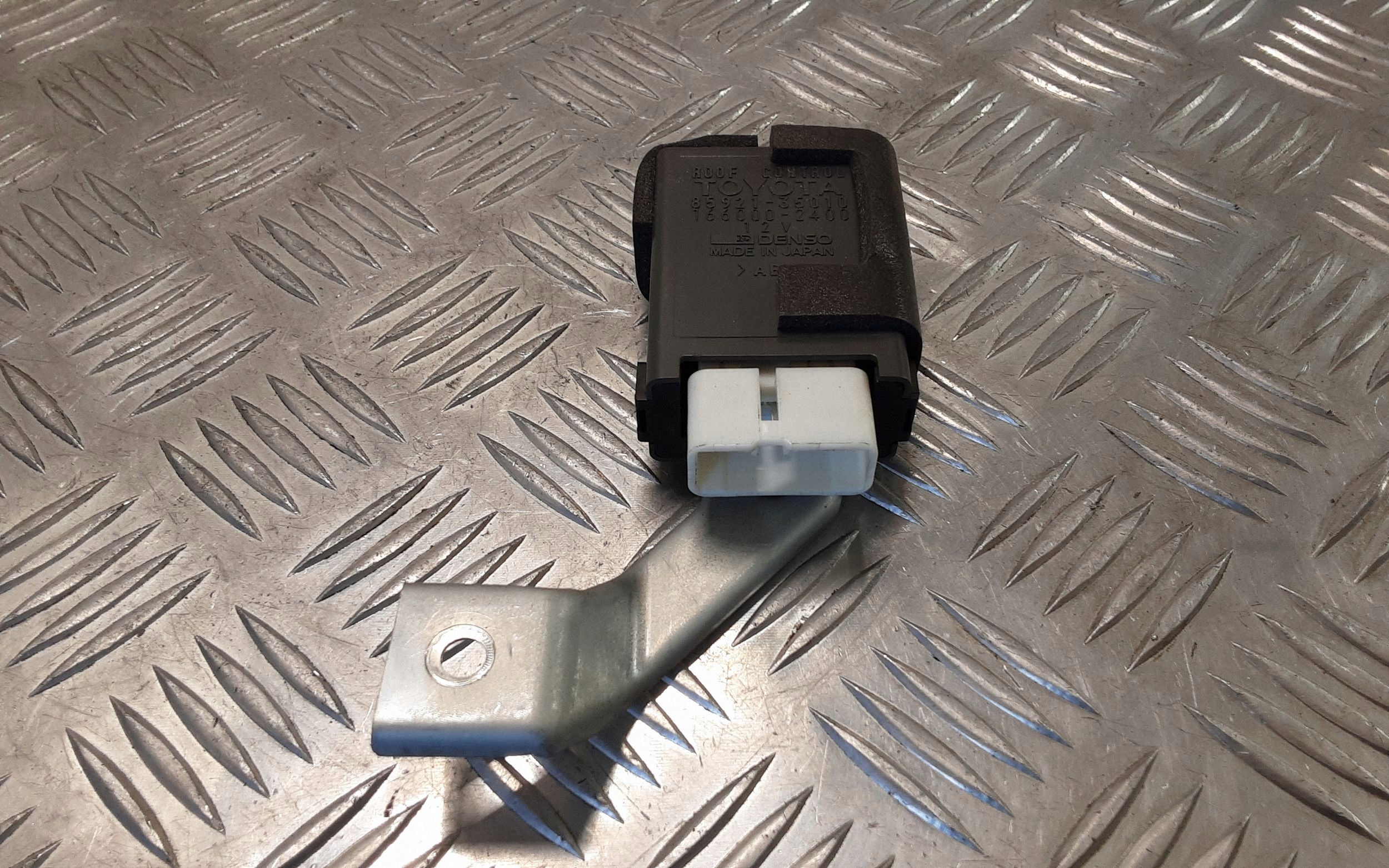 Module toit ouvrant Toyota Land Cruiser HDJ90 2003 image 2