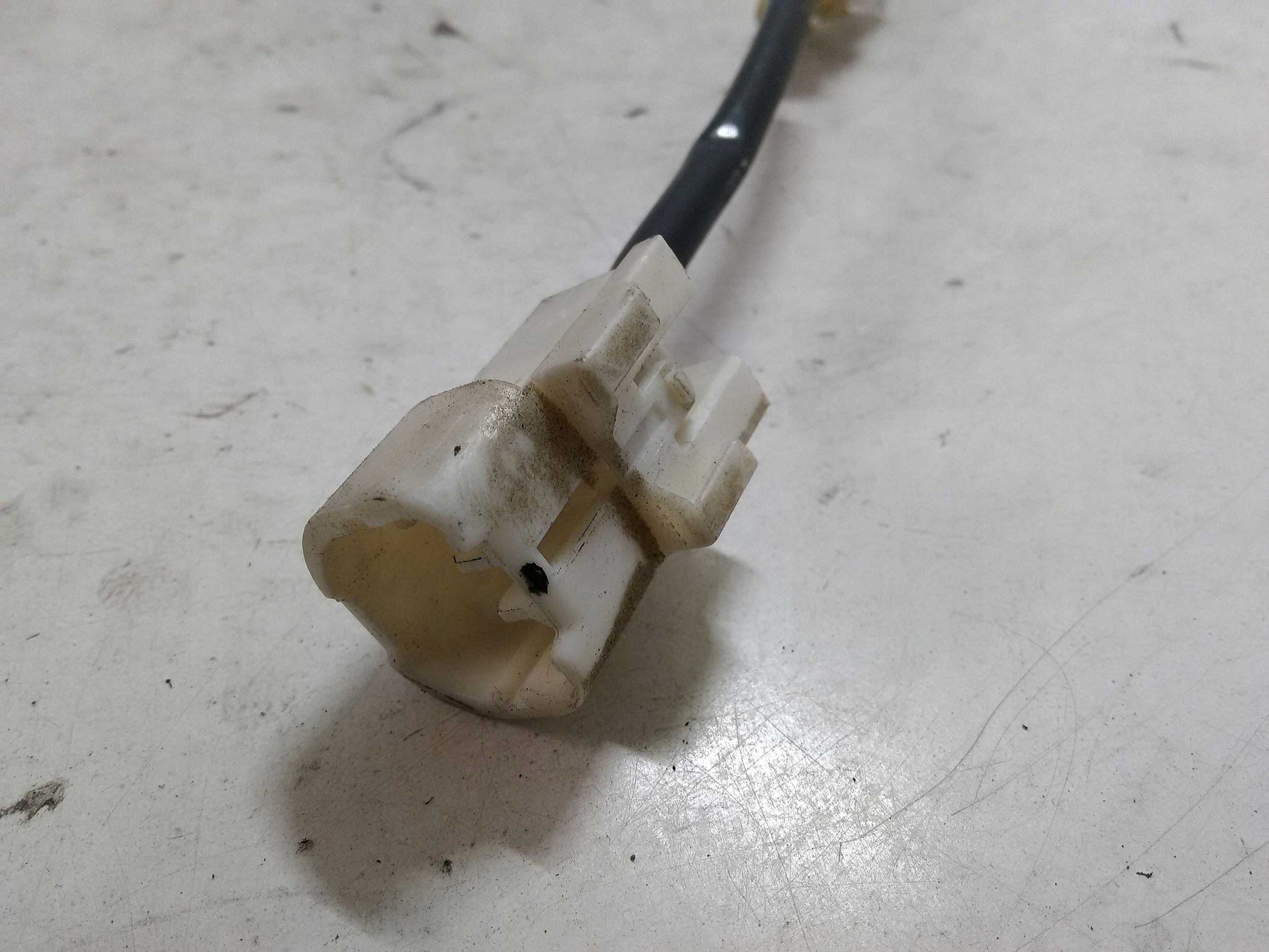 Toyota Land Cruiser HDJ90 Temperatursensor 825011C image 3