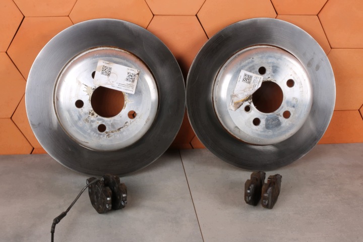 BMW G30 G31 X3 G01 X4 G02 X5 G05 Disques et plaquettes de frein arrière 330x20 6882245