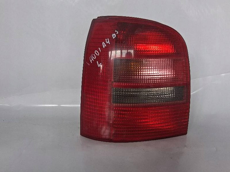Rear lamp left avant AUDI A4 B5 image 2