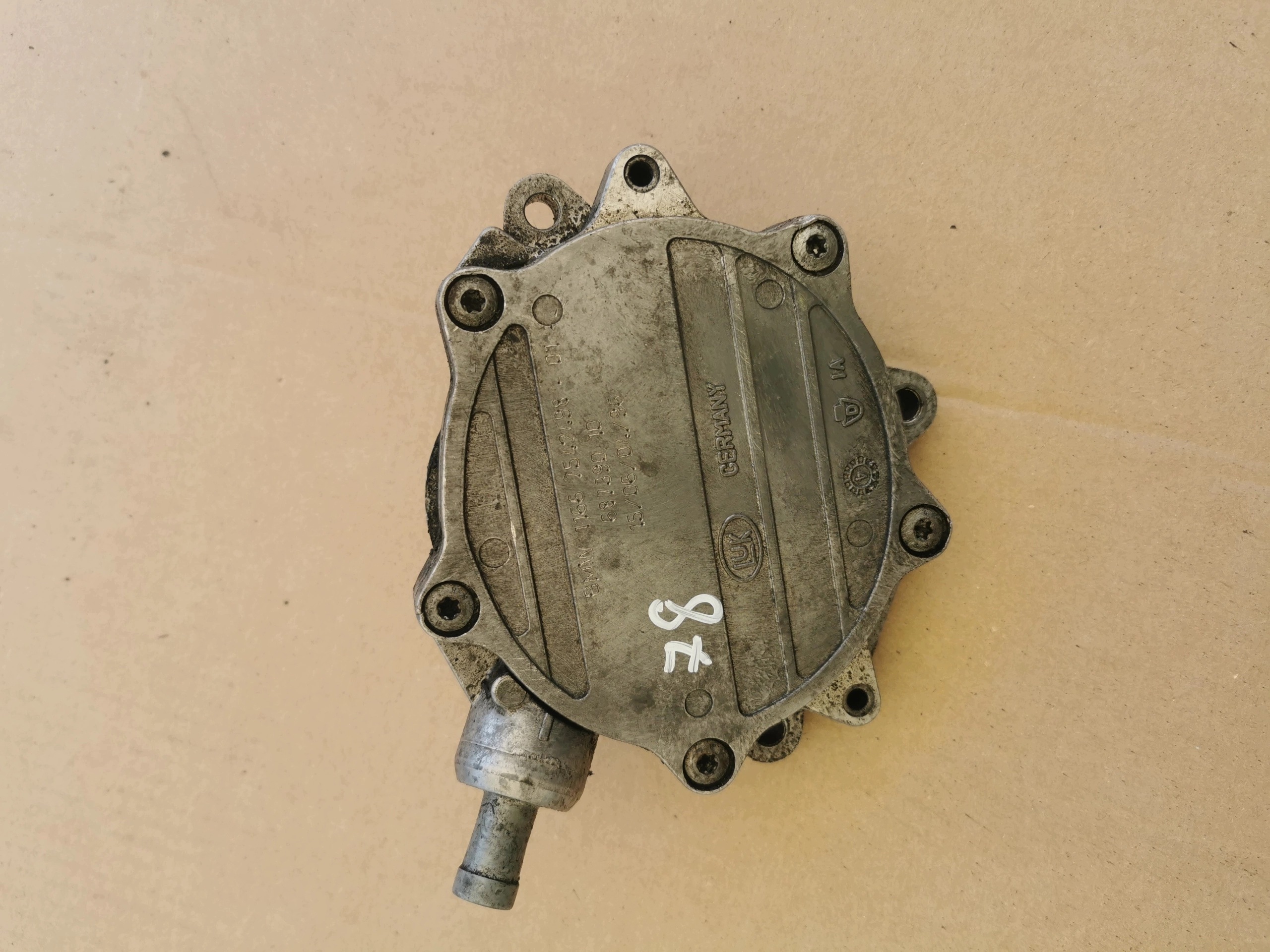 BMW Vacuum Pump 1166754242498-01 Used
