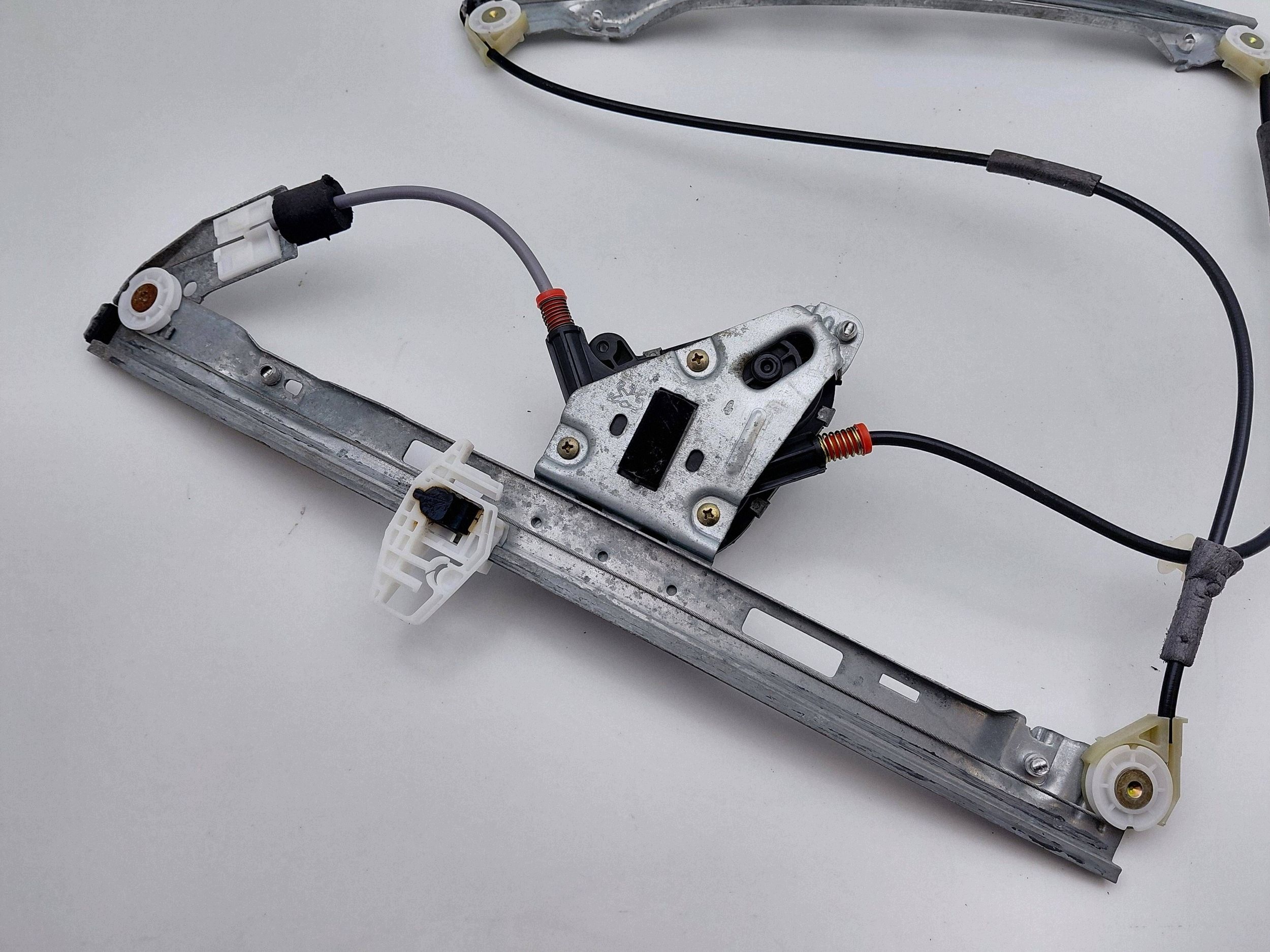 Elevavidrios Manual Derecho Peugeot 206 3p DRC121241 image 3