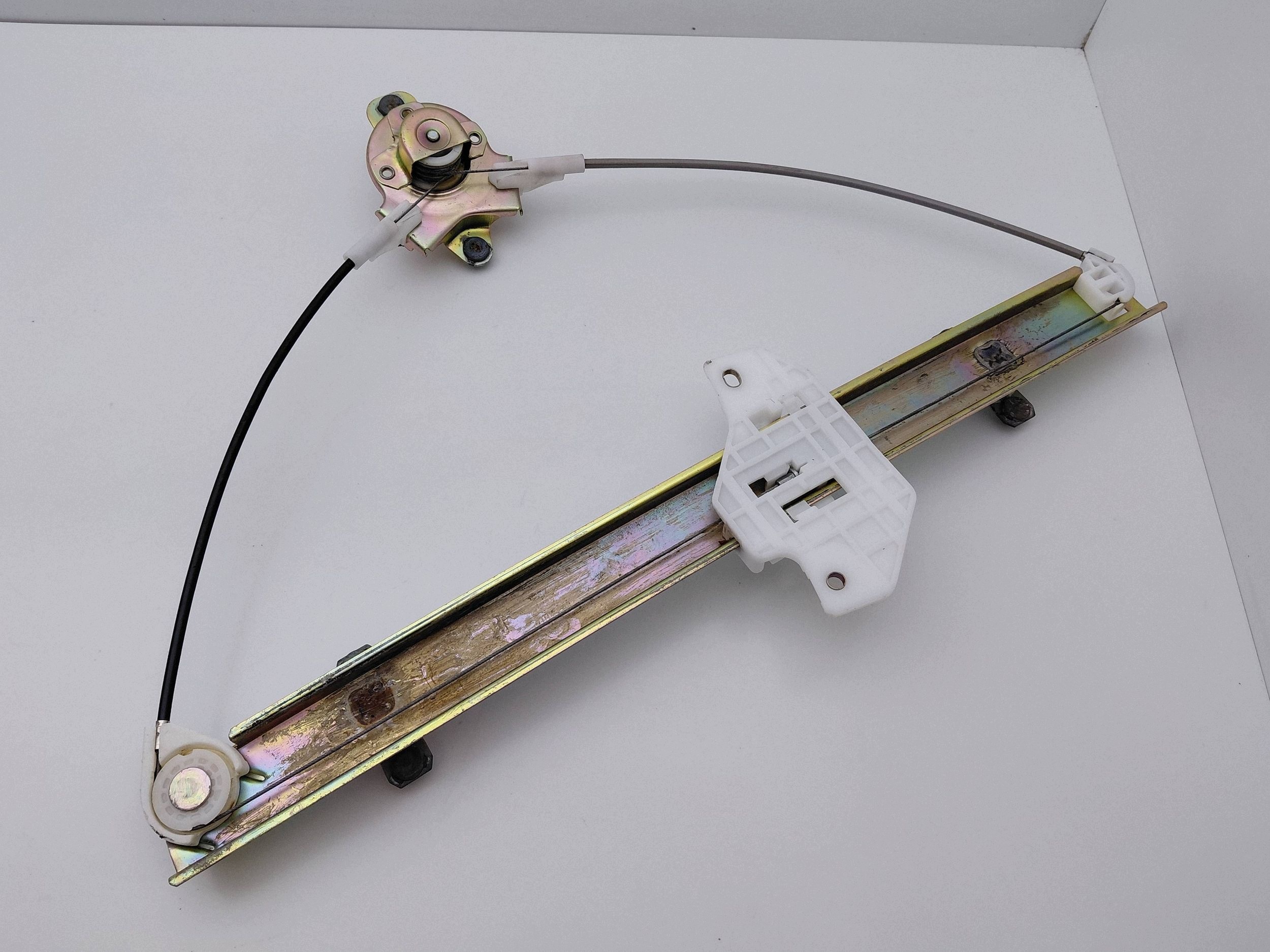 Manueller Fensterheber rechts vorne Hyundai Atos OEM DRC121244 image 2