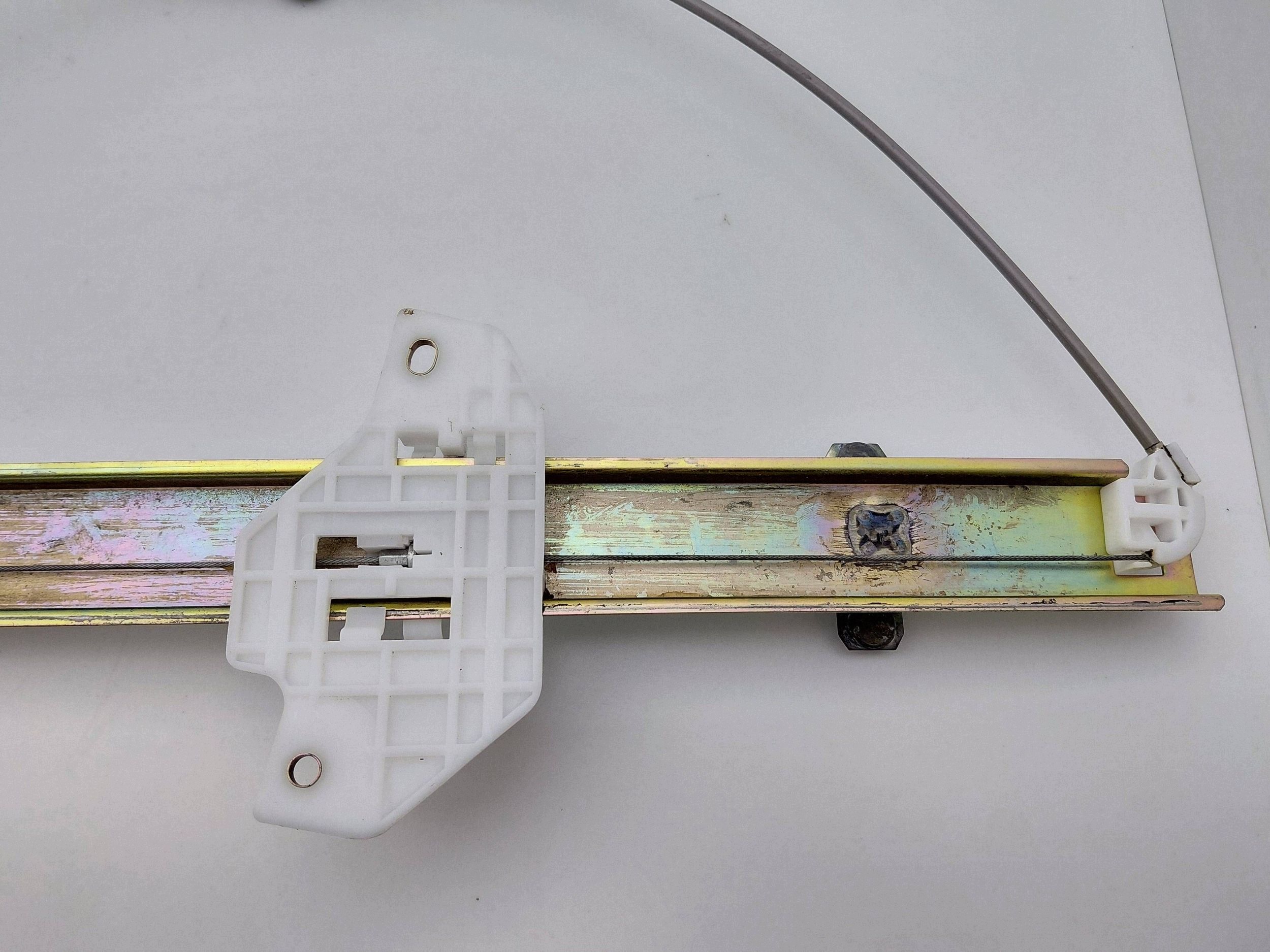 Manueller Fensterheber rechts vorne Hyundai Atos OEM DRC121244 image 3