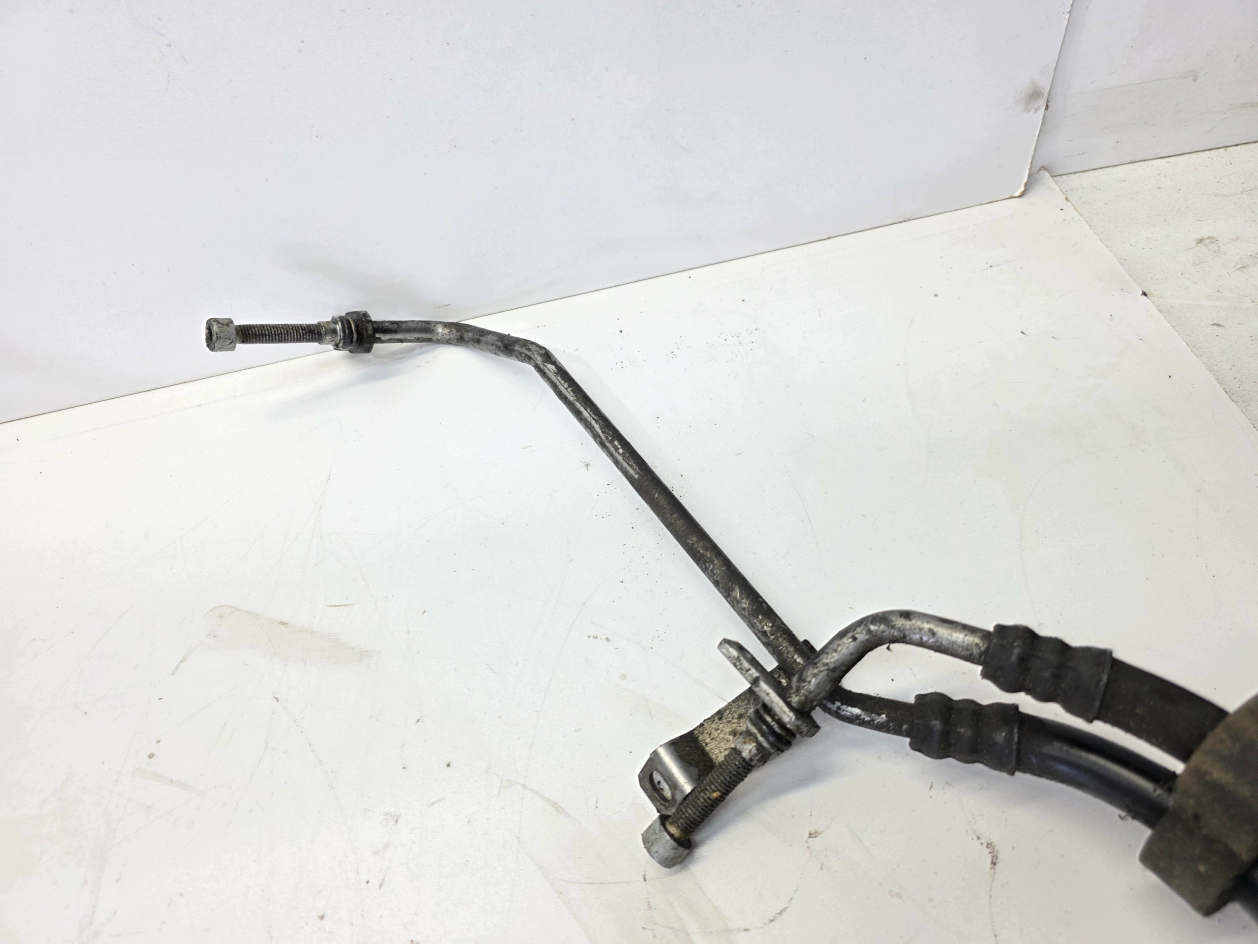 Olieleiding versnellingsbak Audi A6 C6 2.0 TDI image 3