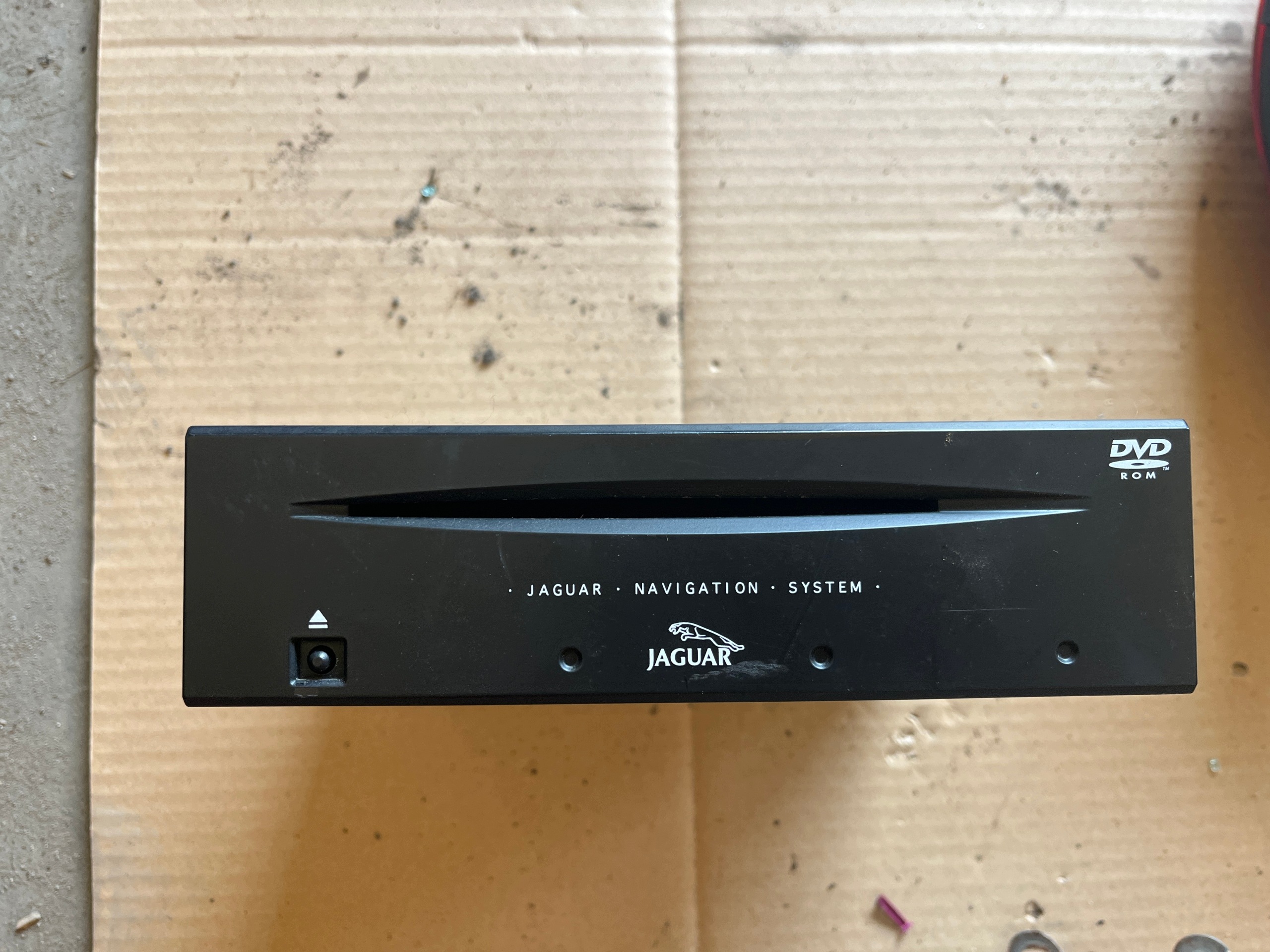 Panneau changeur CD Jaguar X-Type 1X4310E887AE image 2