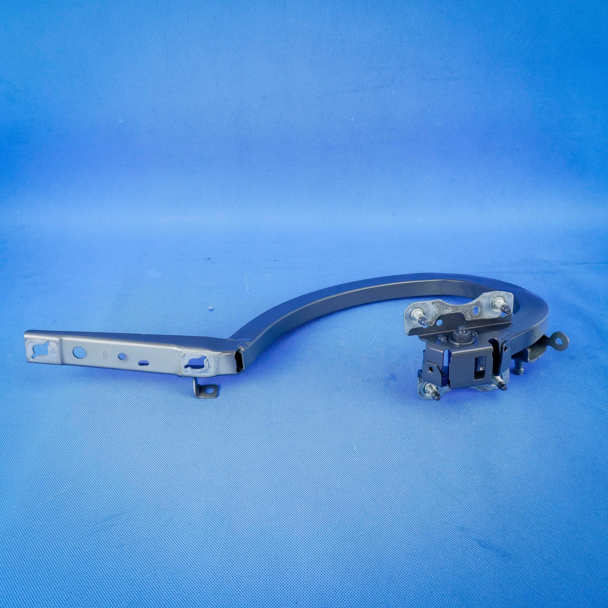 Charnière hayon droit BMW 5 G30 7366398