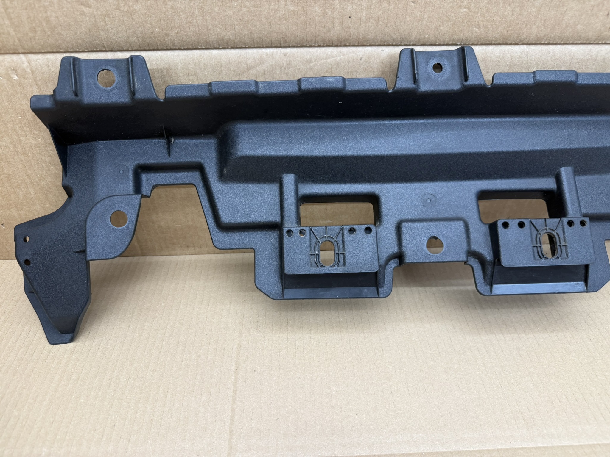 Toyota Land Cruiser 150 Cubierta Parachoques 52129-60060 image 3