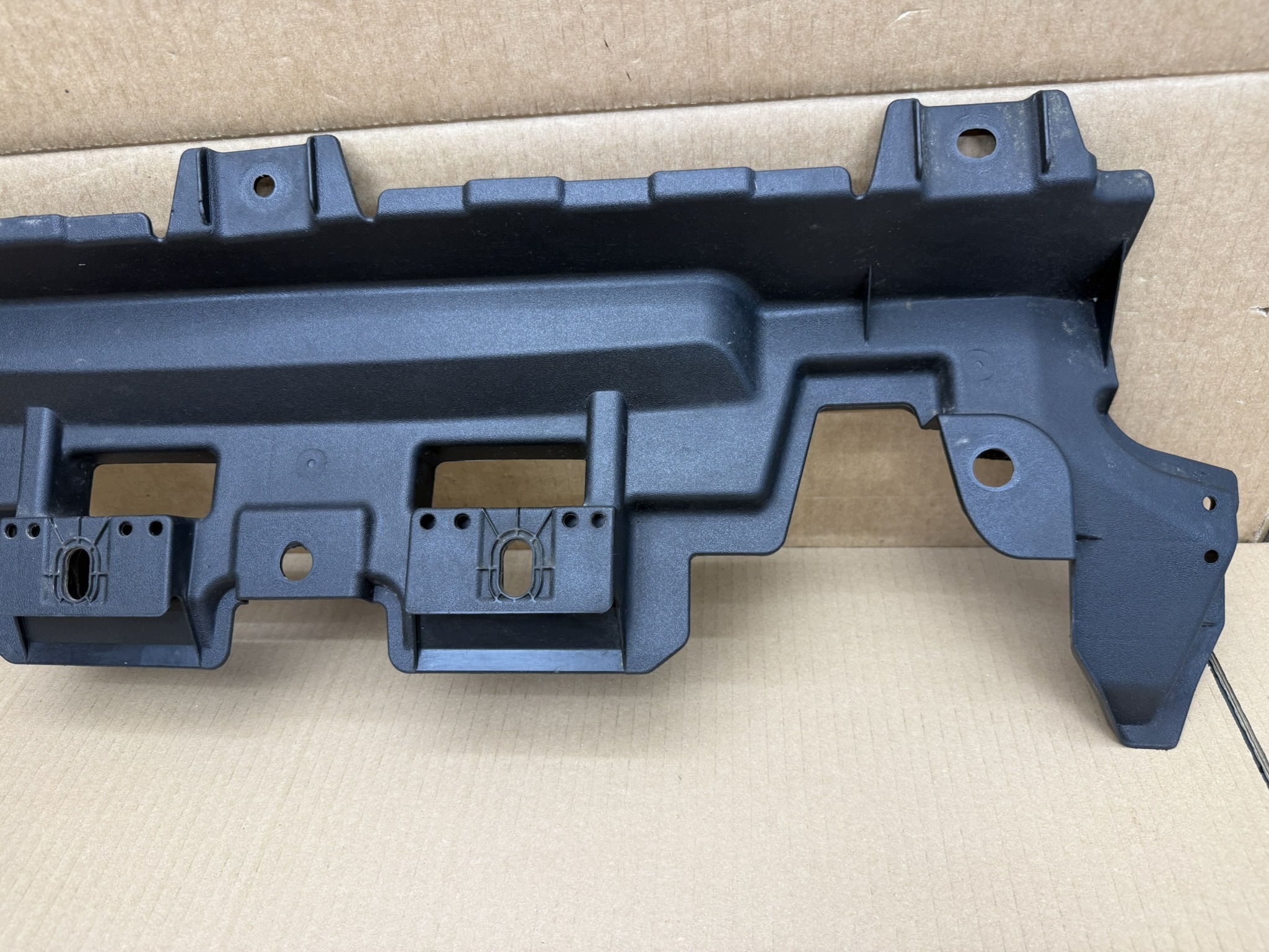 Toyota Land Cruiser 150 Cubierta Parachoques 52129-60060 image 4