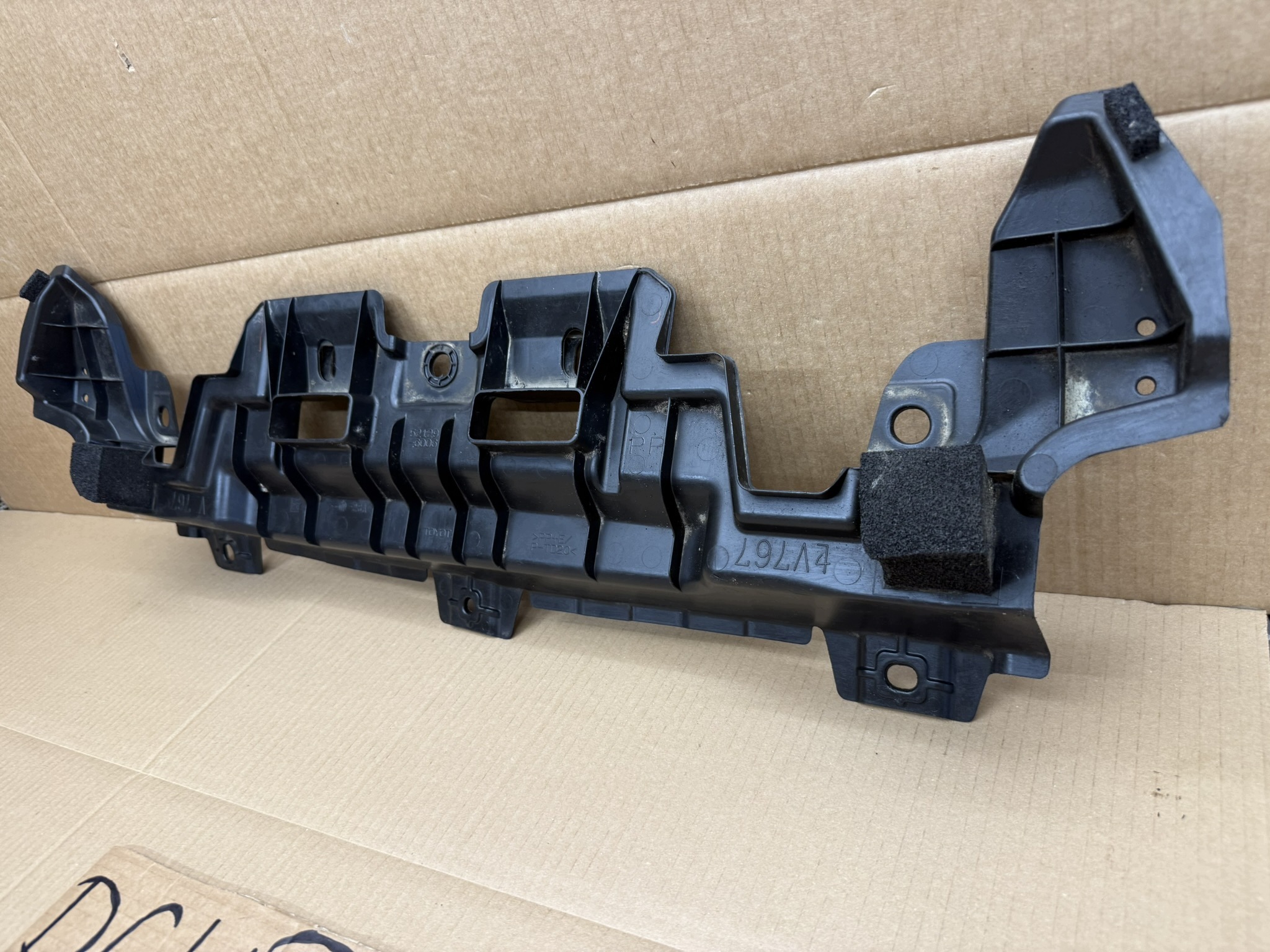 Toyota Land Cruiser 150 Cubierta Parachoques 52129-60060 image 10
