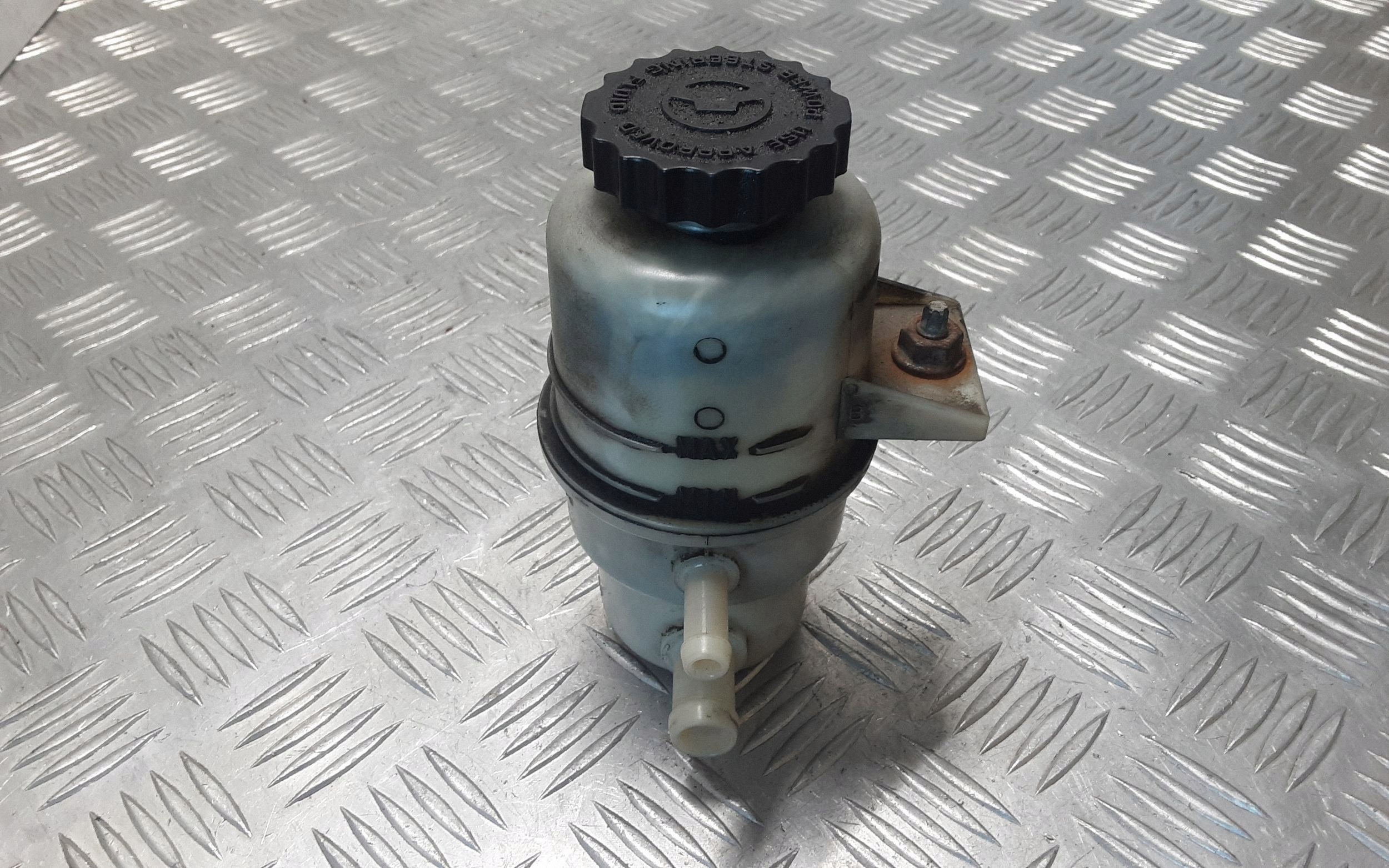 Ohjaustehostimen säiliö Chrysler Grand Voyager V (RT) 2.8L OEM 04721497AB image 3