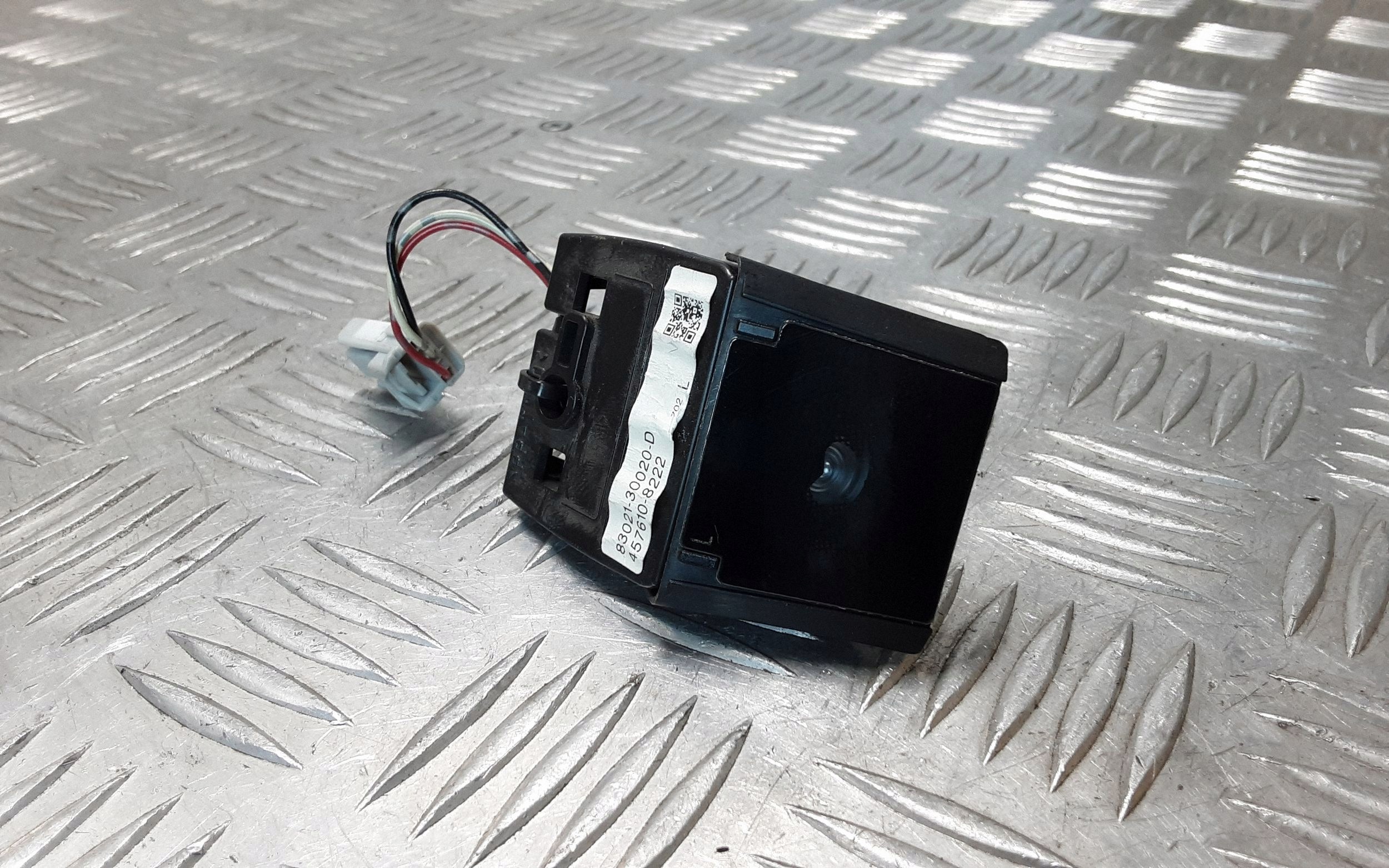 Sensor de sol Lexus GS 300 350 430 450H 8302130020D image 2