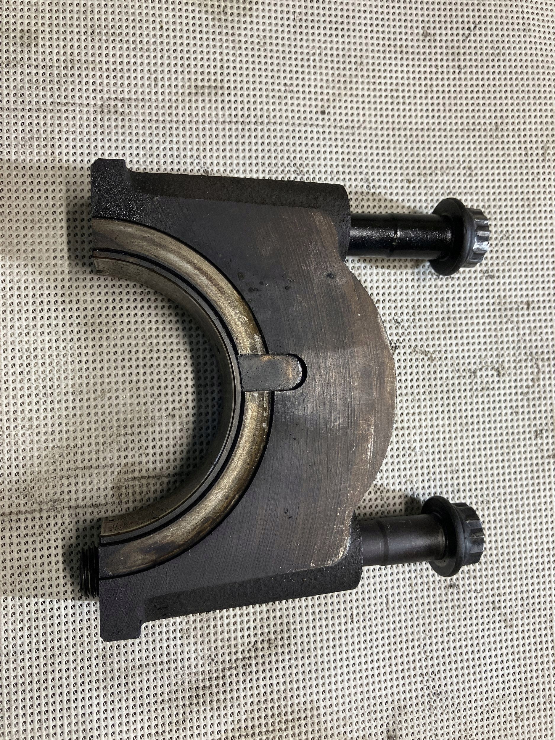 Toyota Land Cruiser J120 Pääakselin tuki ERN66246 image 4