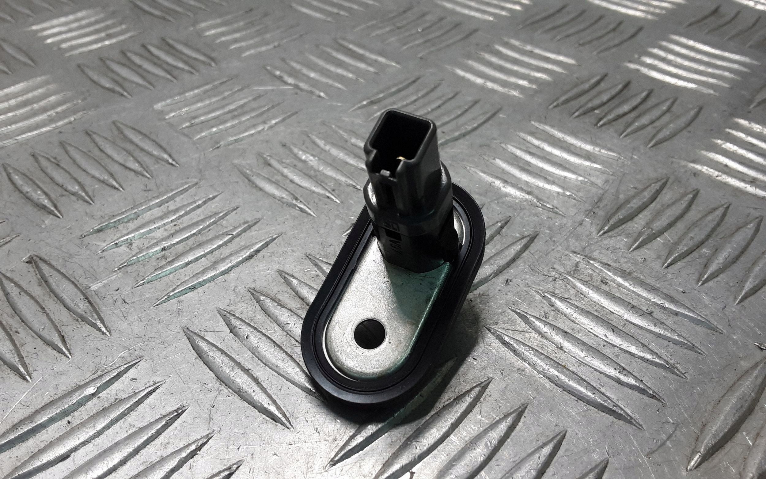 2017 Lexus NX Deursensor ERN68457 image 3