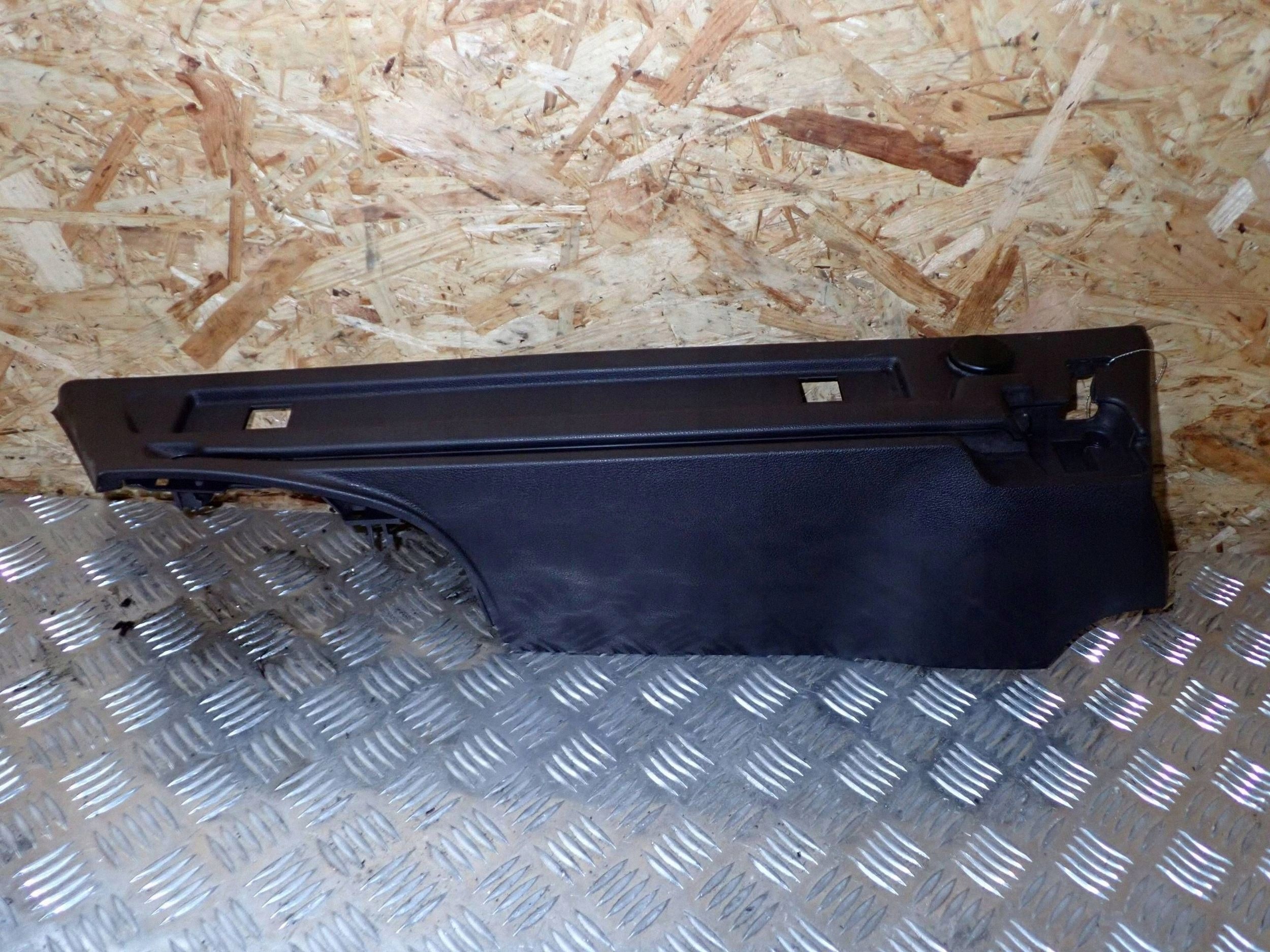 Opel Insignia A 2014 Support de tablette/volet arrière droit image 2