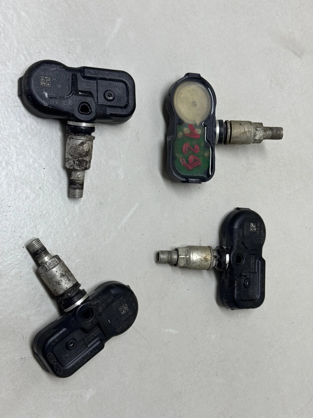 Sensor Presión Neumáticos TPMS Kia Ceed III image 5