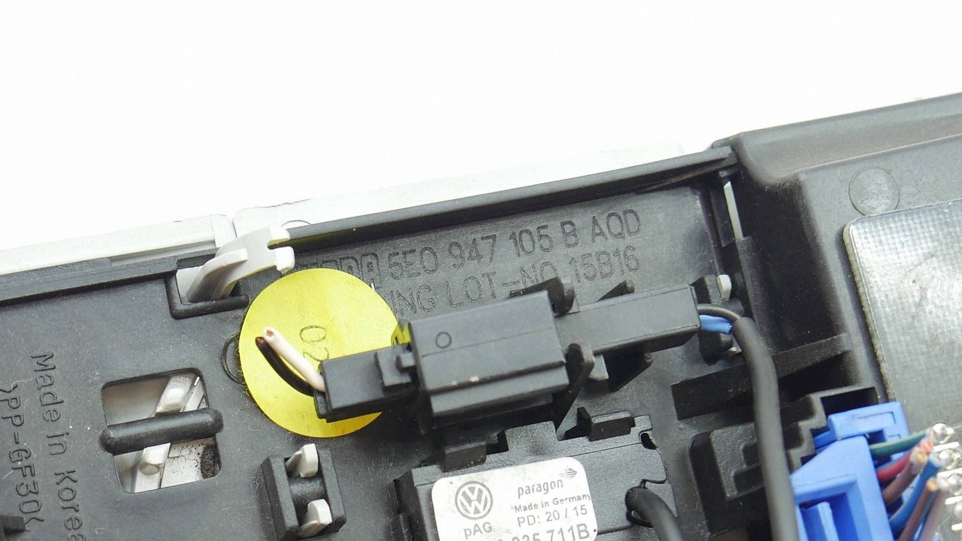 Skoda Octavia III interieurverlichting WAH45123 image 5