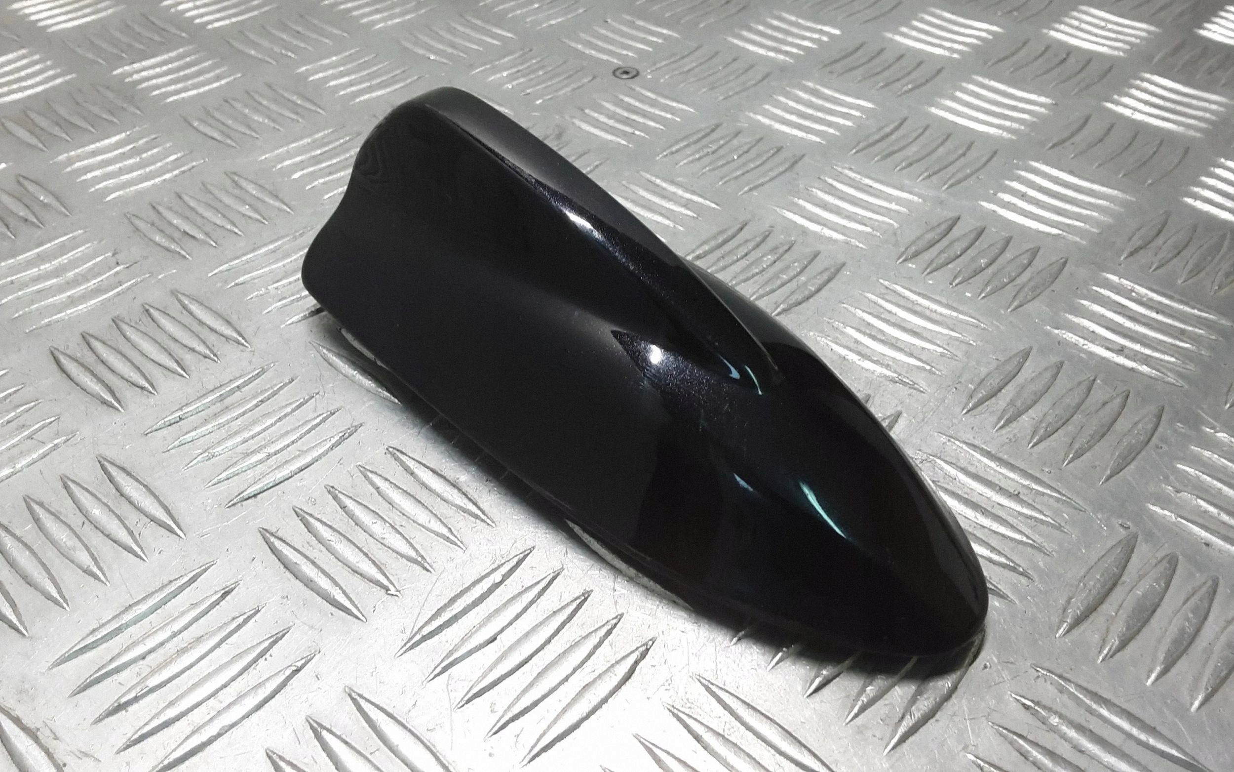 Volvo V40 2013 antennikatos GPS OE 39850728
