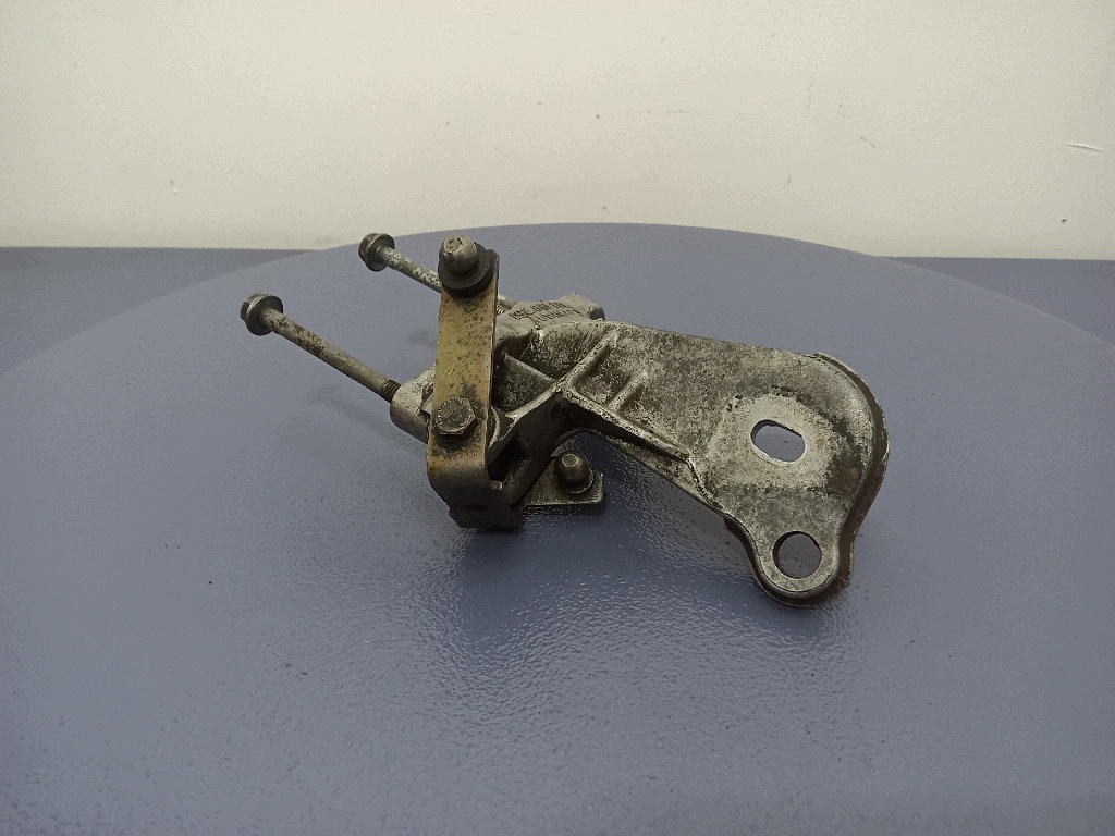 Support boîte de vitesses VW Golf II 1.6 TD 60ch image 2