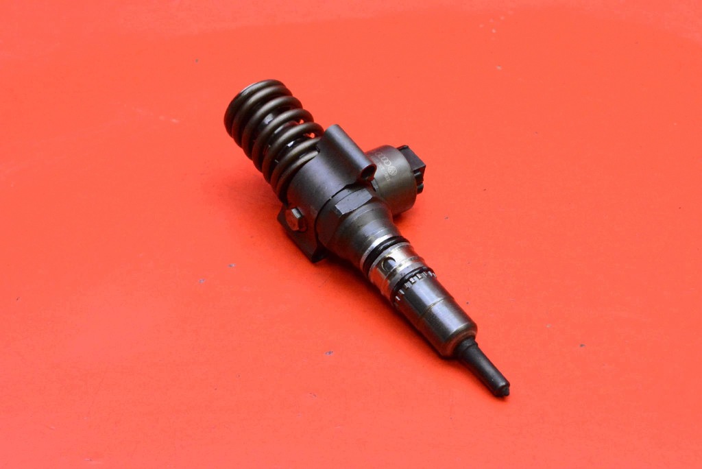 Pumpe-Düse-Einspritzung 03G130073G 0414720404 Audi A6 C6 2.0 TDI 140 PS image 4