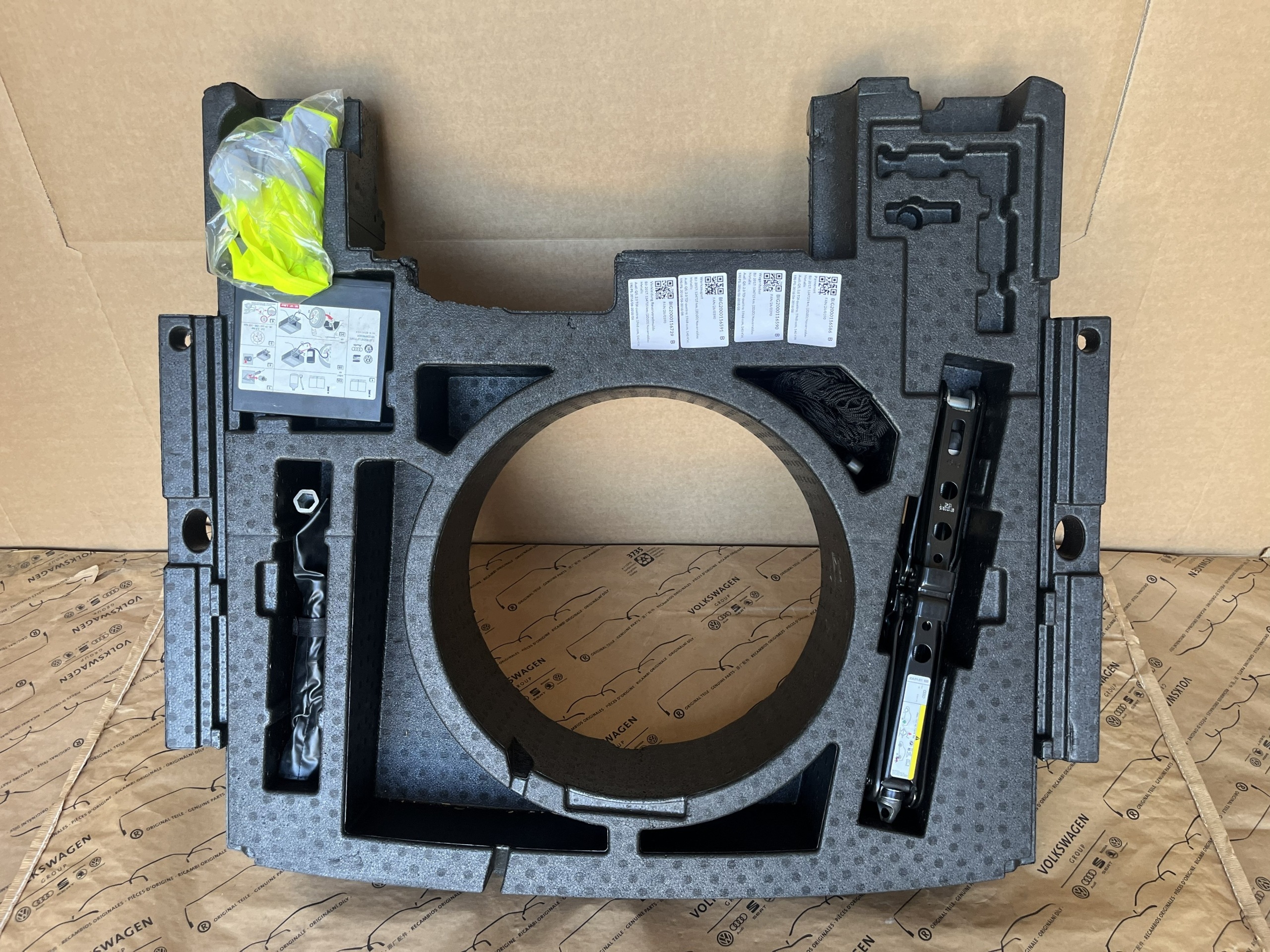 Audi Q5 80A reparationssats, orginal image 2