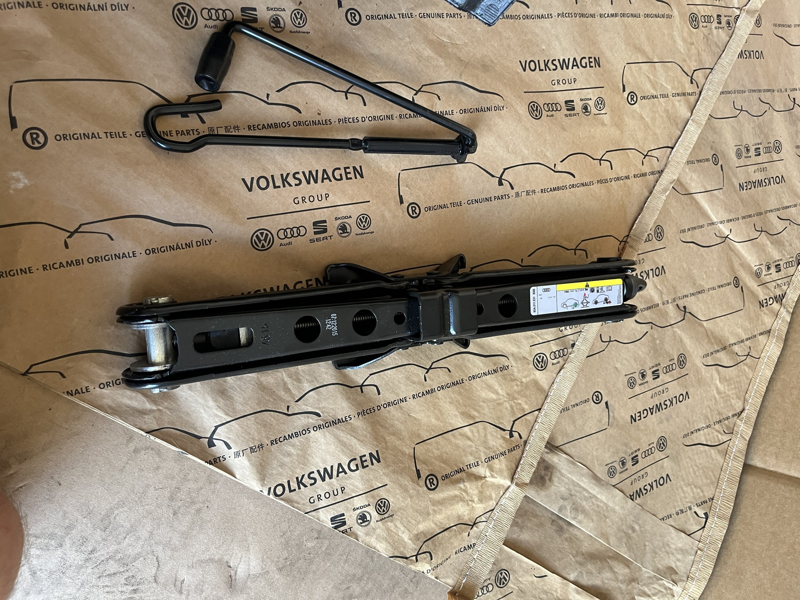 Audi Q5 80A reparationssats, orginal image 7