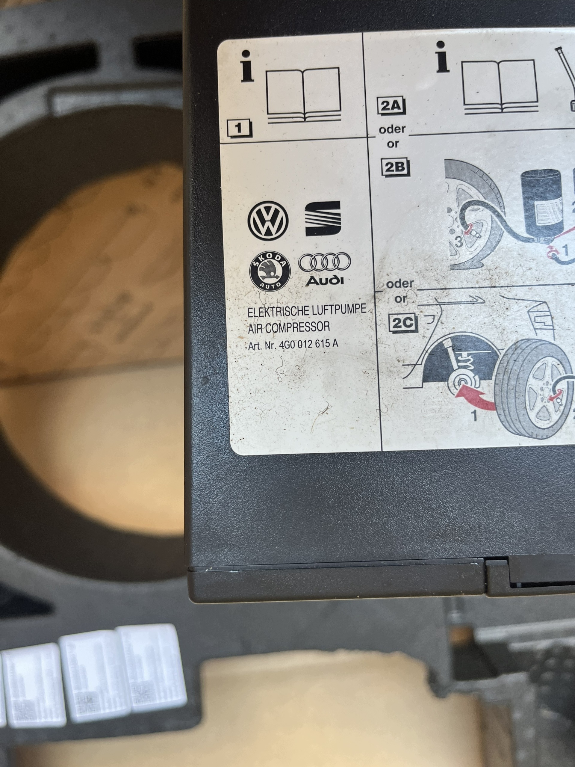 Audi Q5 80A reparationssats, orginal image 8