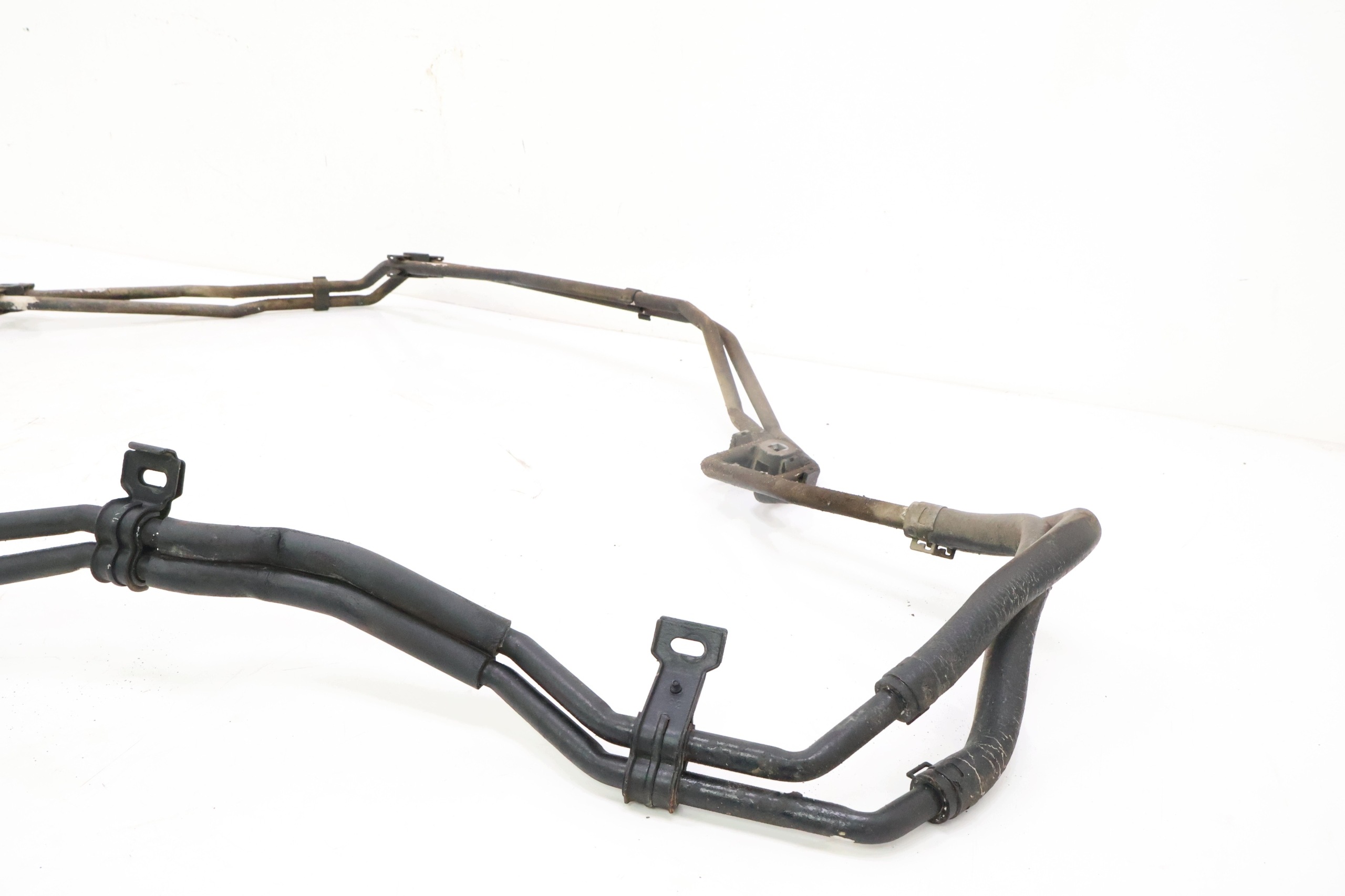 Toyota Land Cruiser 150 2.8D Heizungswasserleitungen hinten image 5