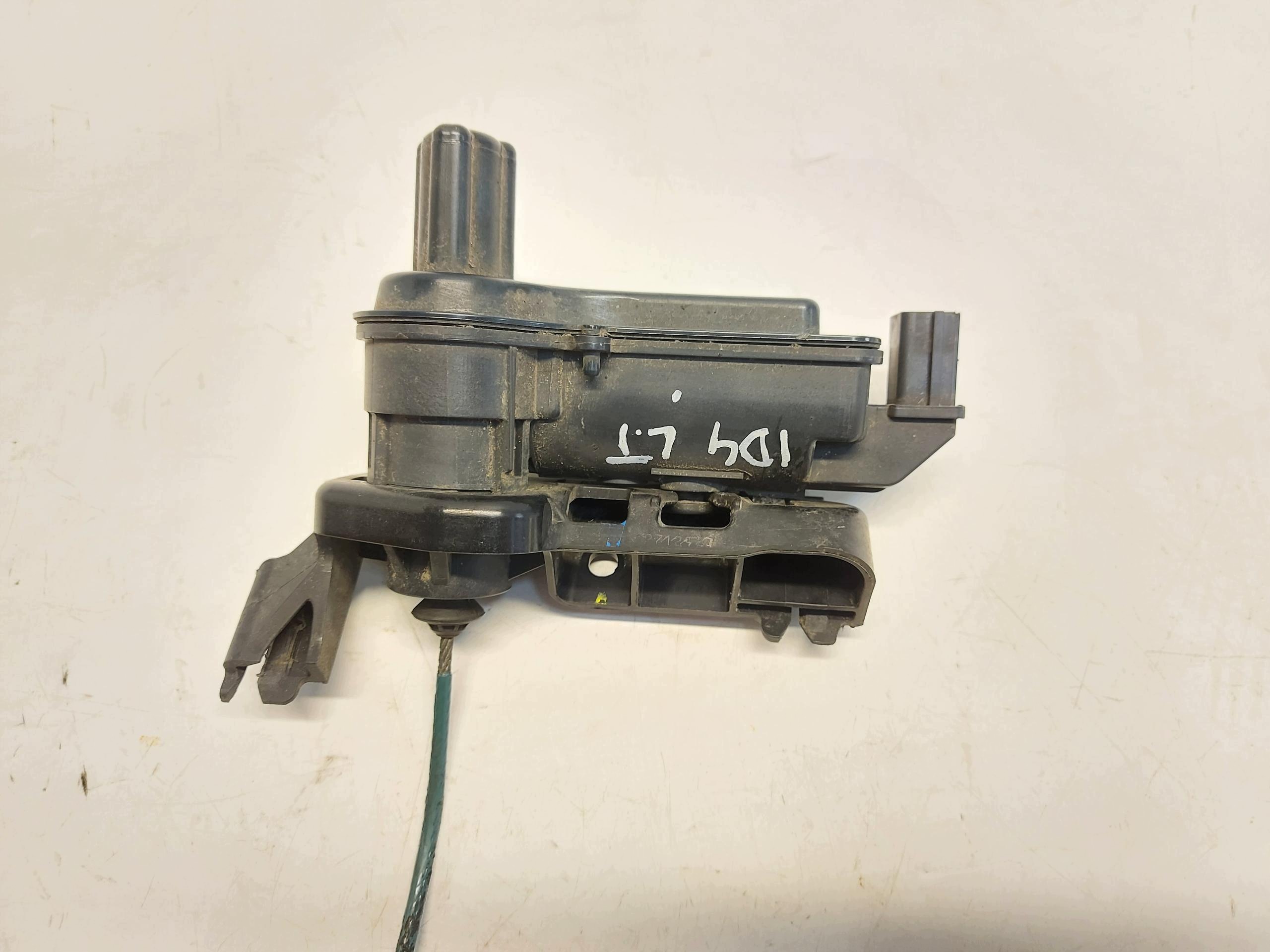 VW ID4 11A 2024 takajarru moottori 1EA501051CH