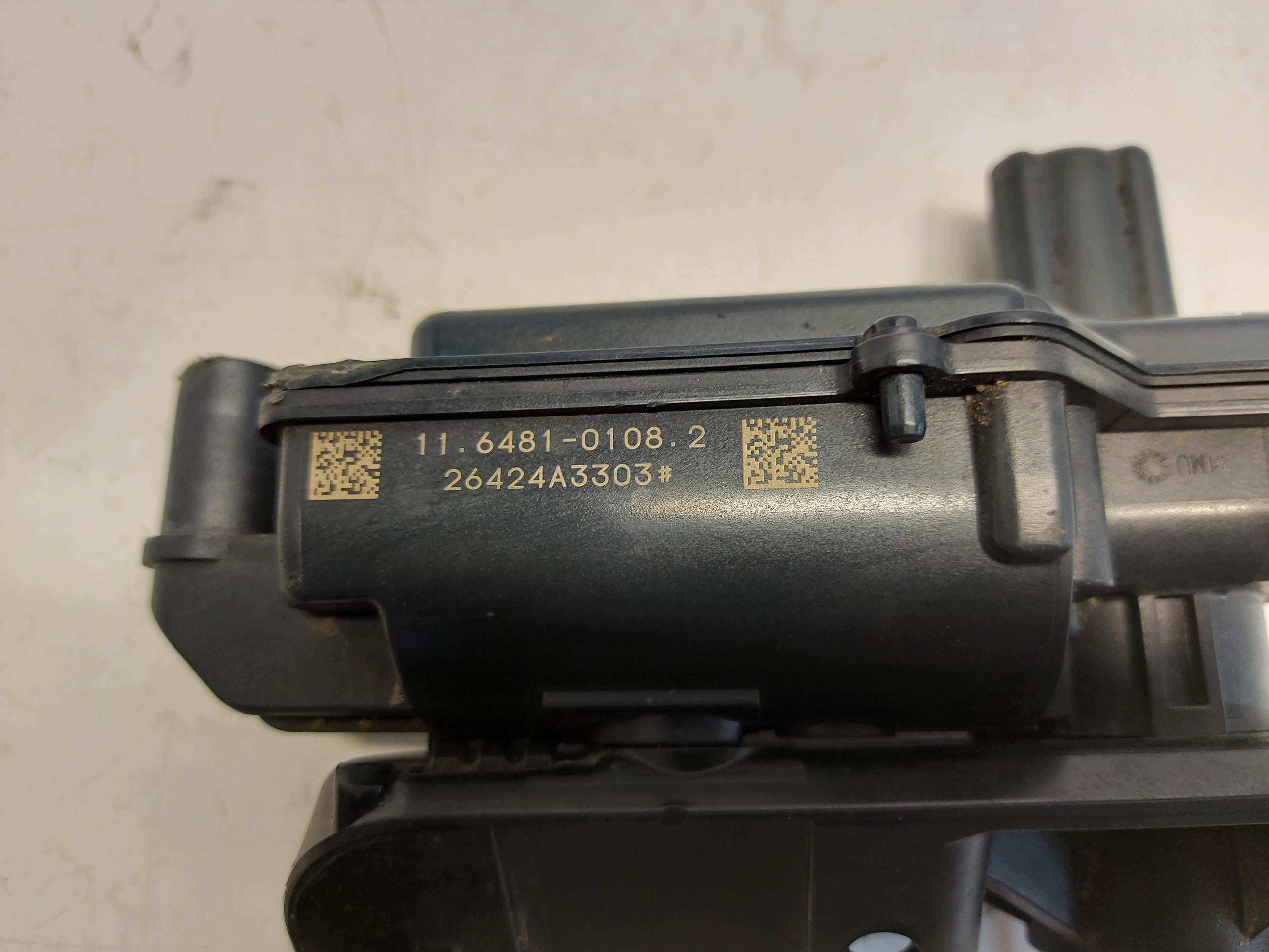 VW ID4 11A 2024 SUV 5D Motor de Freio Traseiro Esquerdo 1EA501051CH image 4