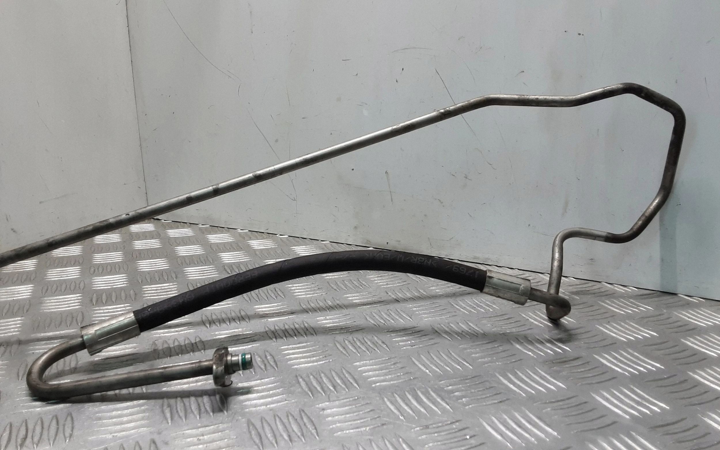 2009 BMW 7 F01 F02 F03 F04 Active Stabilizer Link 677516401