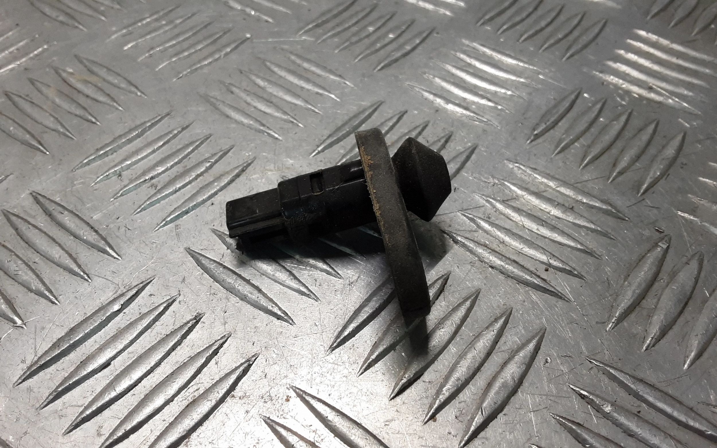 Toyota Land Cruiser J150 Deurcontactsensor 2016 image 2
