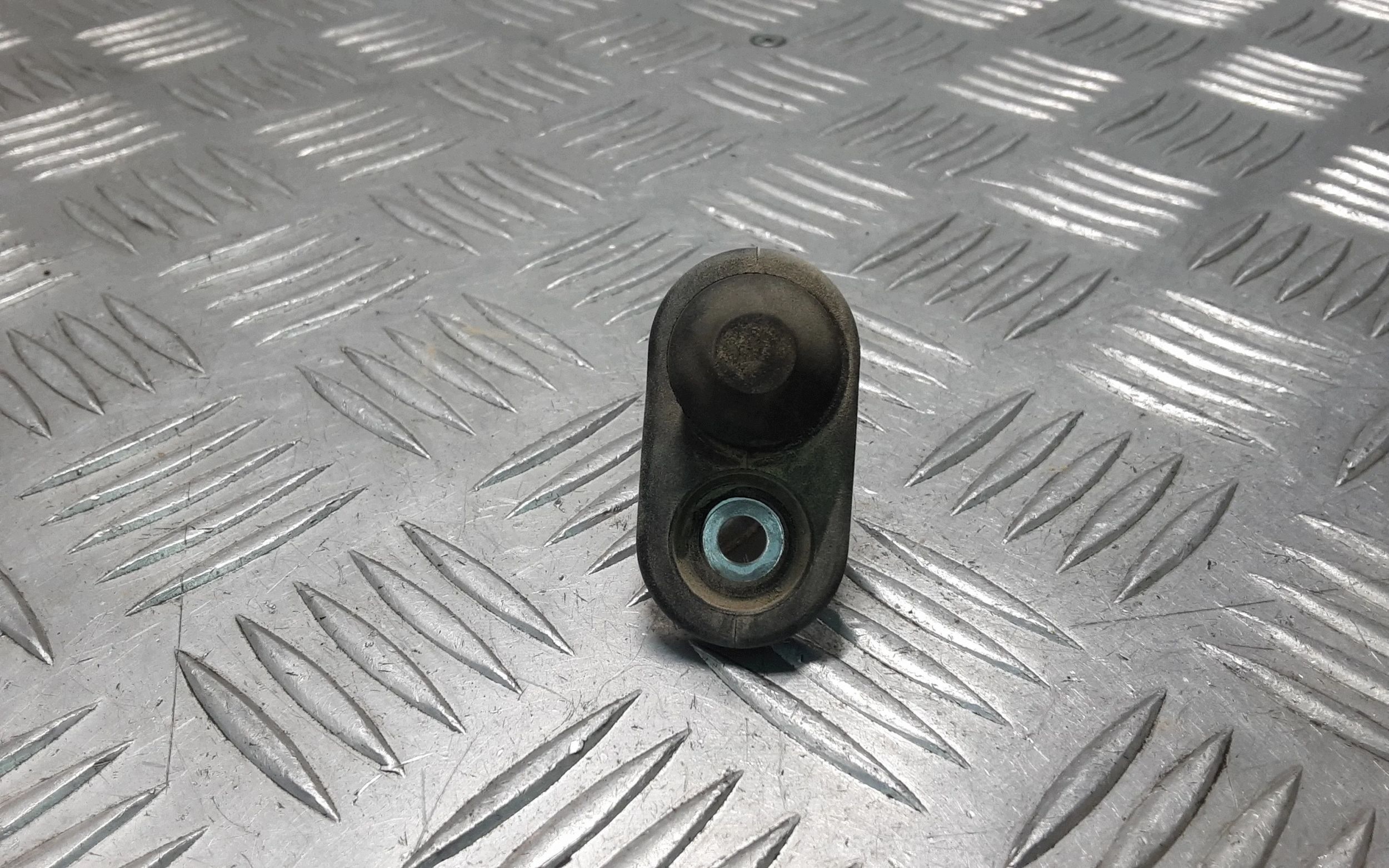 Toyota Land Cruiser J150 Deurcontactsensor ERN72818 image 2