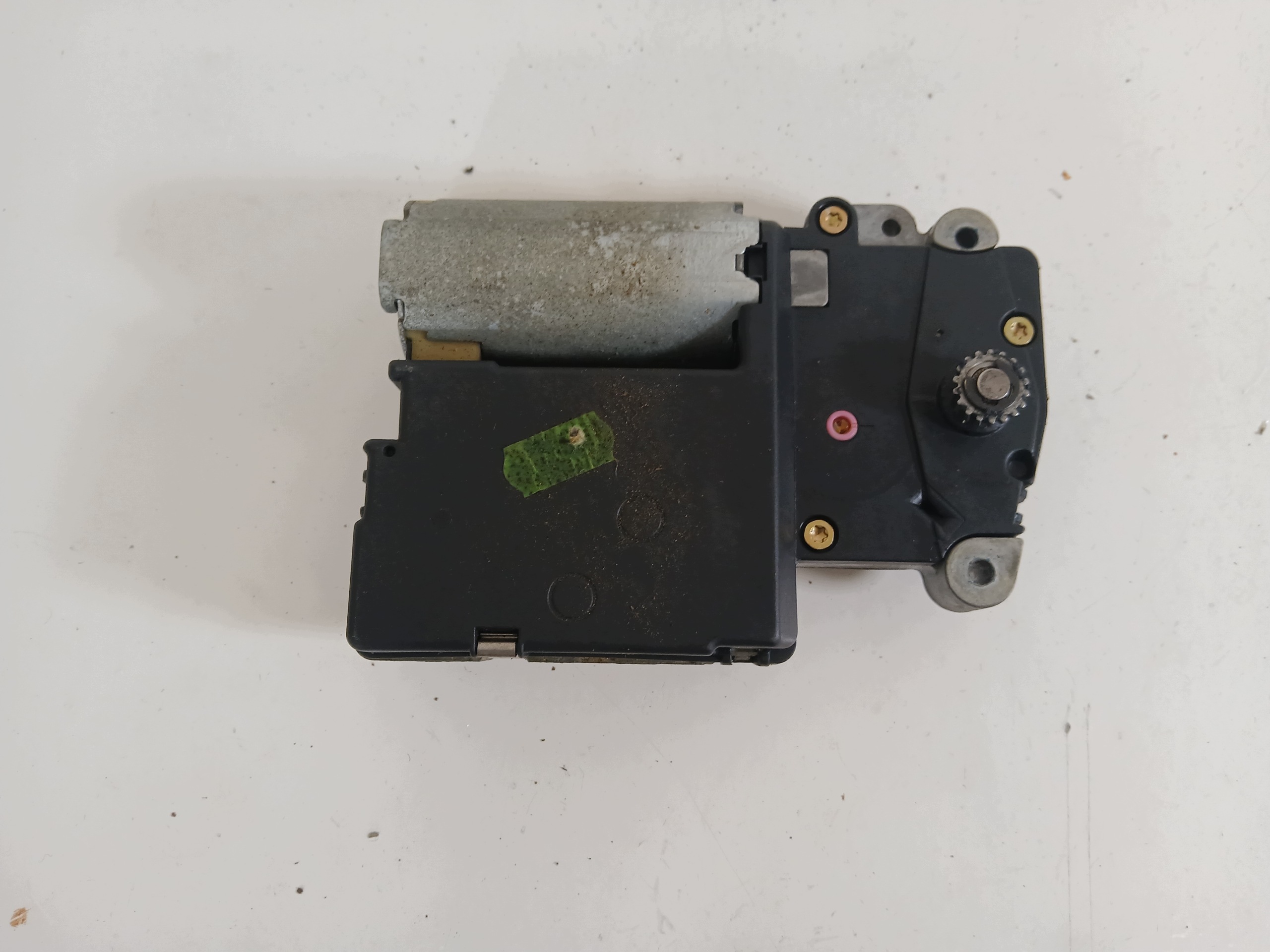 VW Golf III Vento Moteur Toit Ouvrant 3A0959731B image 4