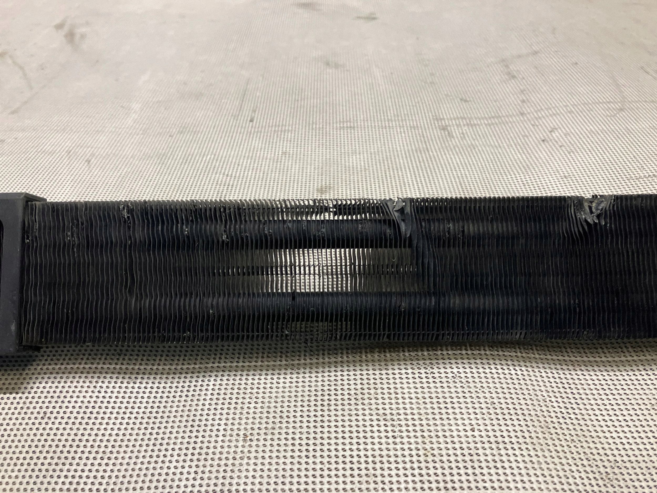 Getriebeölkühler Mercedes Vito Viano W639 ERN74644 image 3