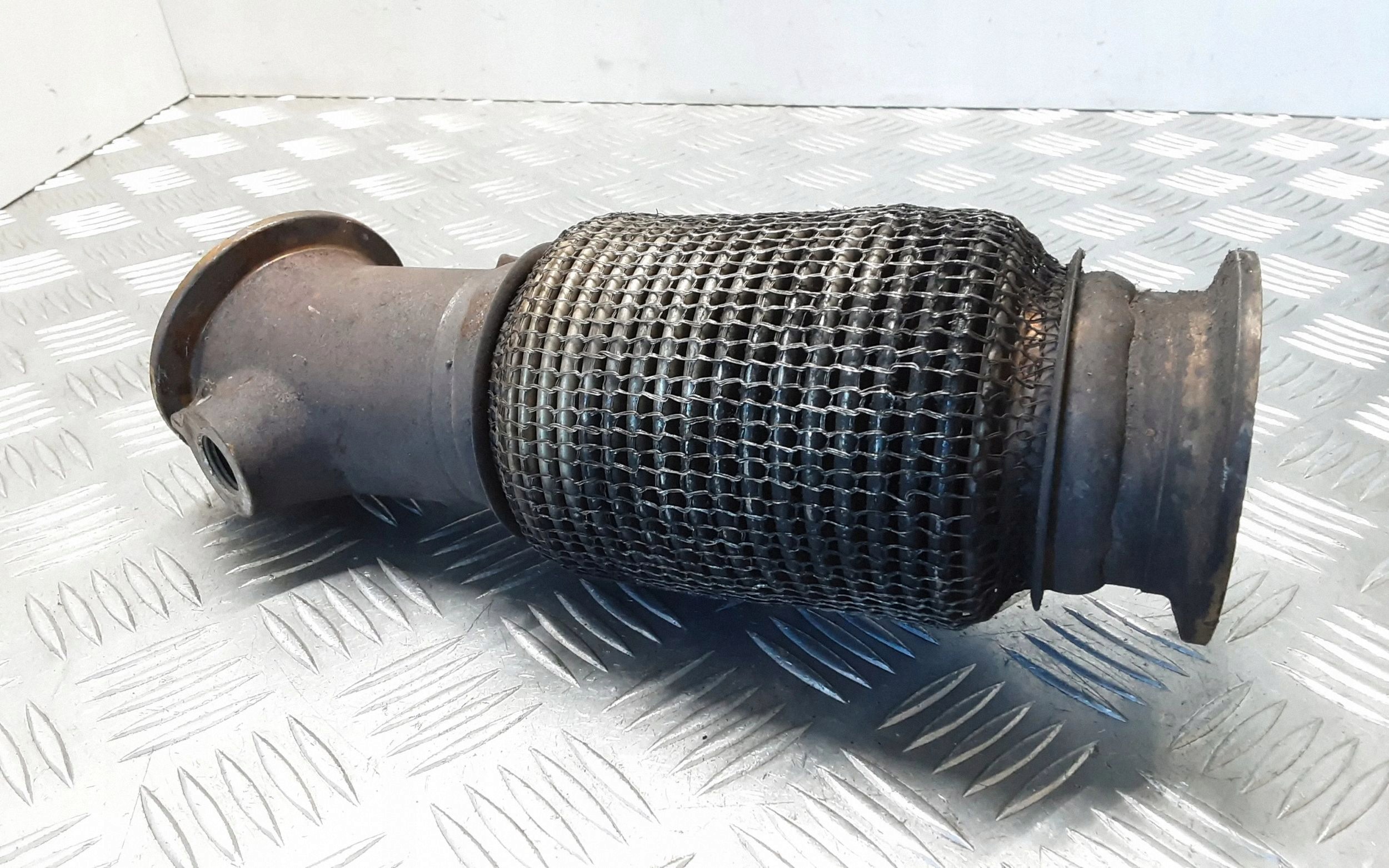 Collier de serrage échappement Nissan Navara D23 image 4