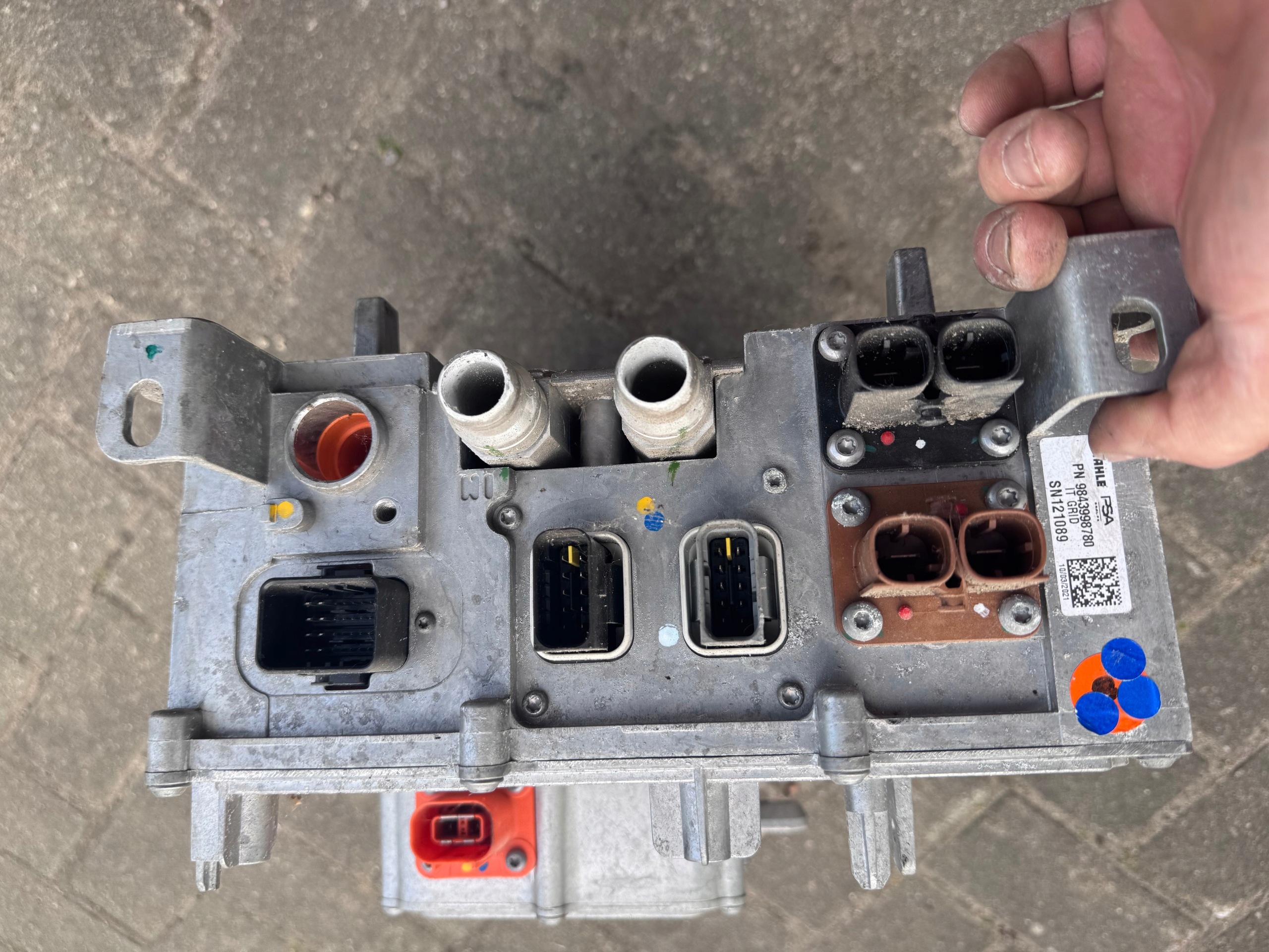 Nissan Opel Hybrid Converter Inverter Mahle 9843998780 image 6